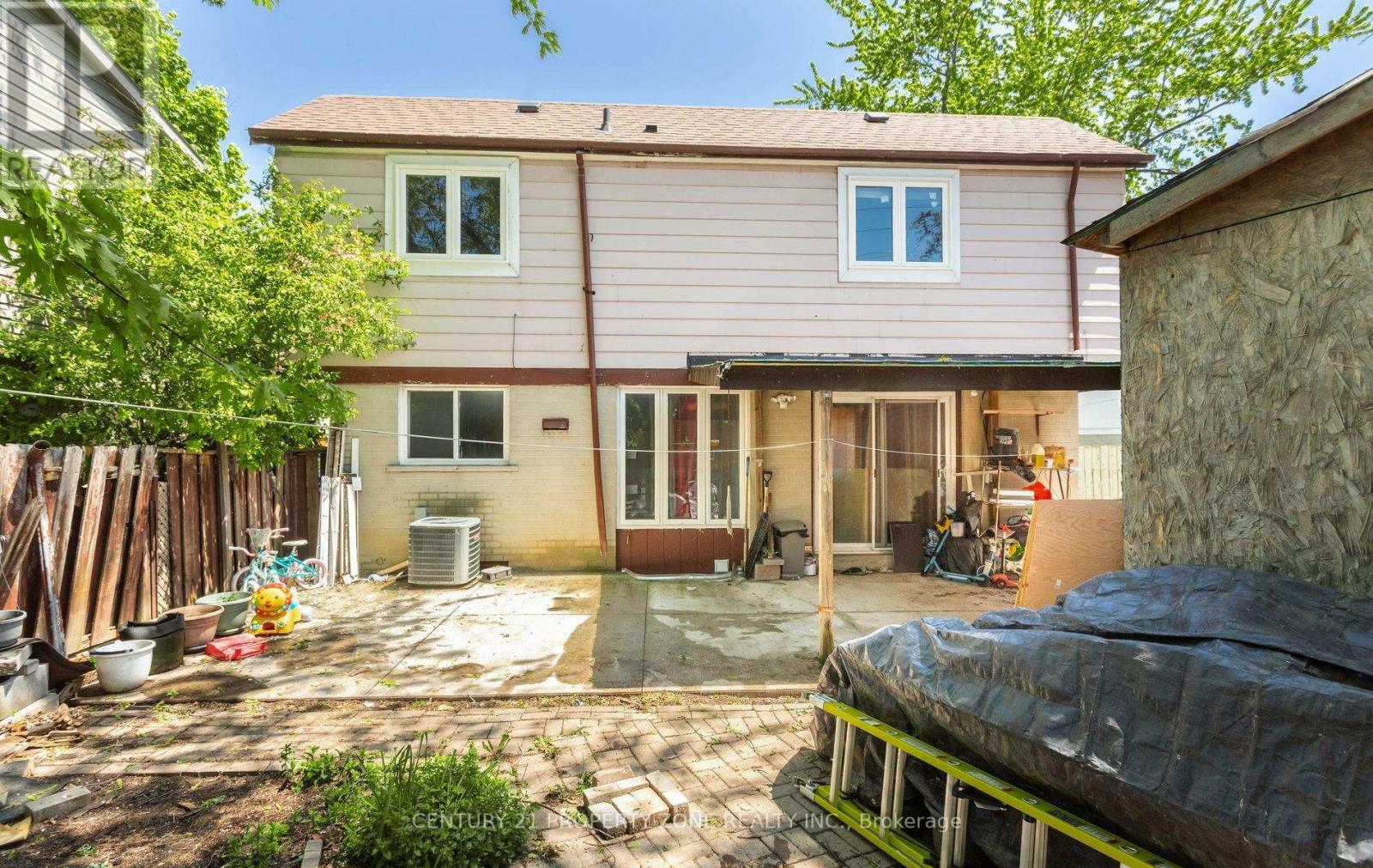 17 Hillbank Trail, Brampton, Ontario  L6S 1P6 - Photo 47 - W13213624