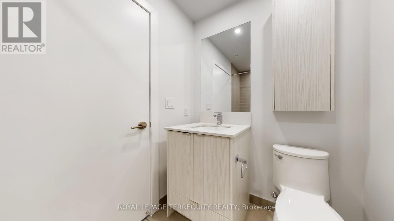 4502 - 430 Square One Drive, Mississauga, Ontario  L5B 0L6 - Photo 22 - W13213642