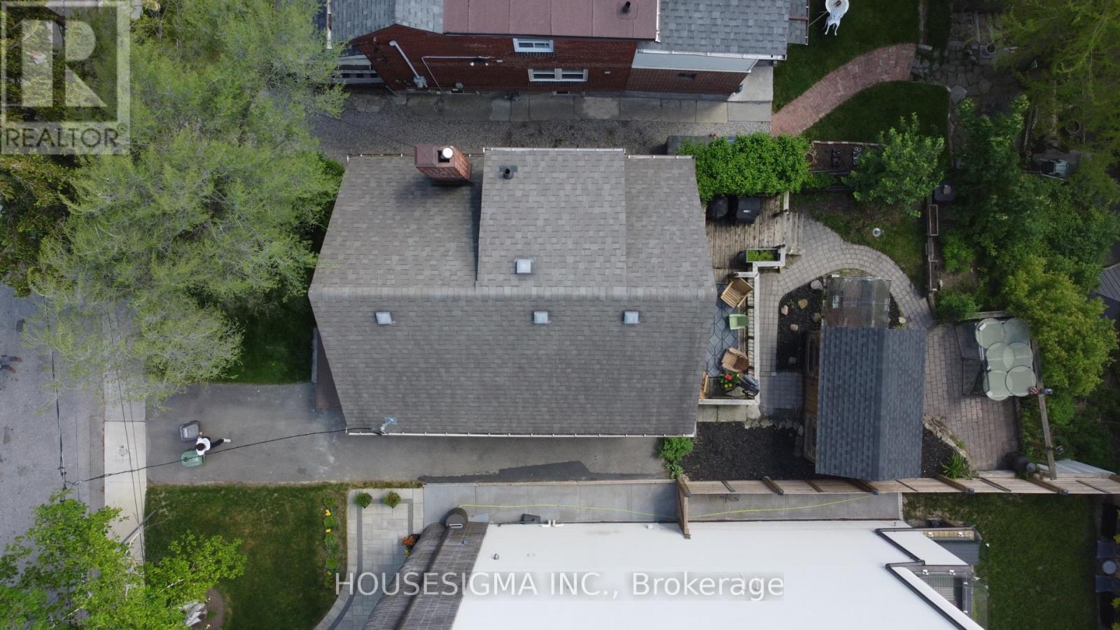 7 Humber Hill Avenue, Toronto, Ontario  M6S 4R9 - Photo 32 - W13213650