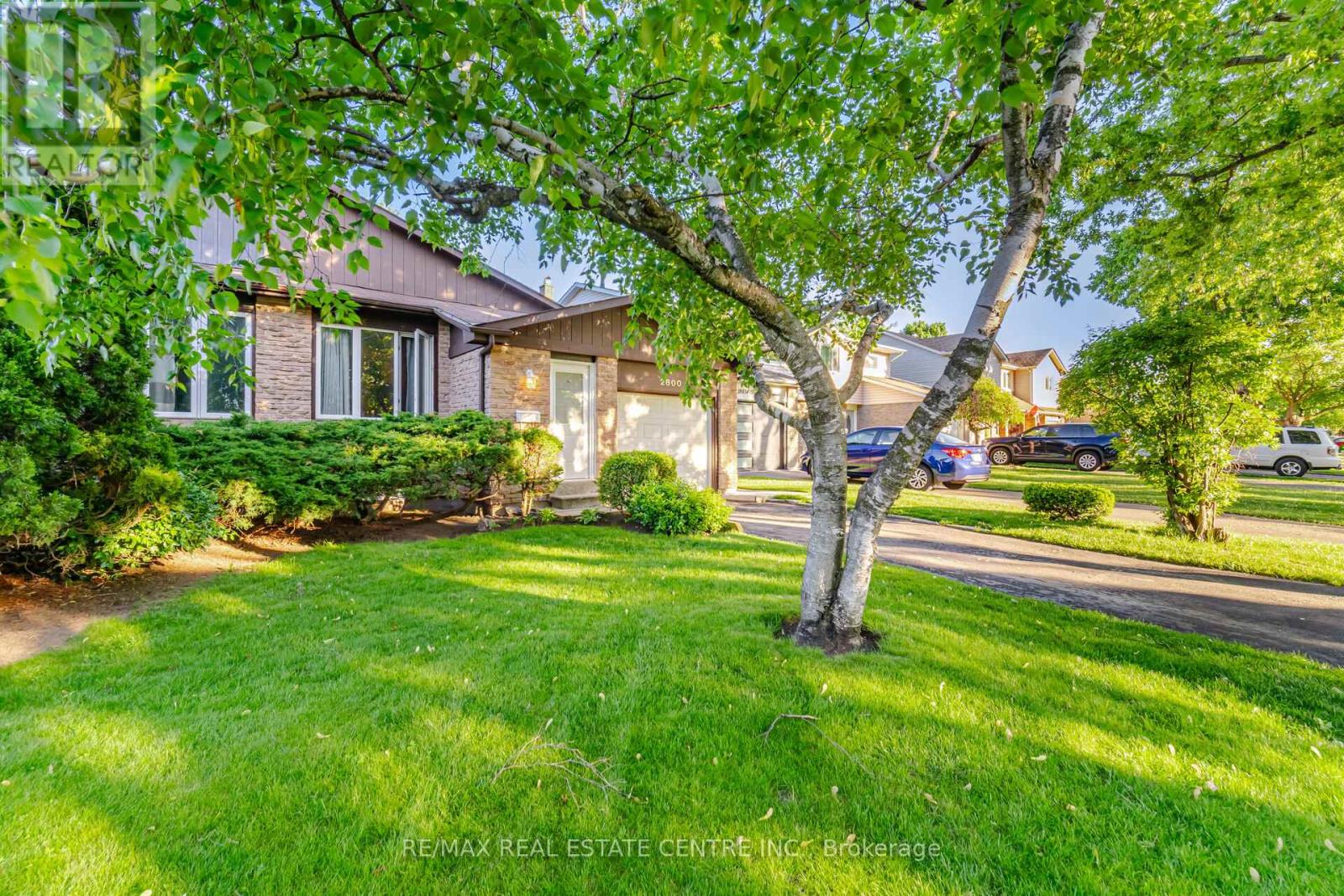 2800 Bucklepost Crescent, Mississauga, Ontario  L5N 1X5 - Photo 3 - W13213670