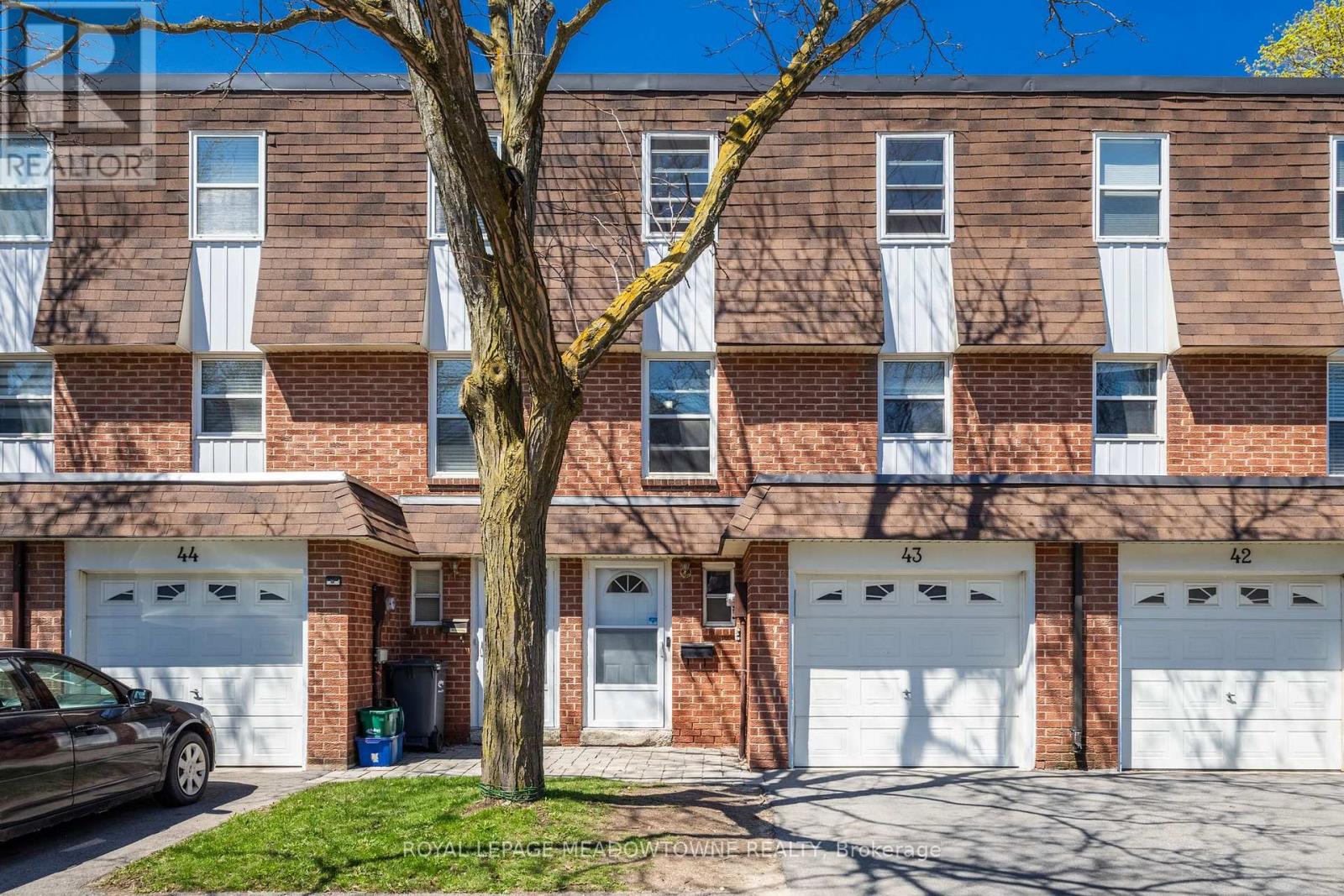 43 - 235 Bronte Street, Milton, Ontario  L9T 3V8 - Photo 2 - W13213810