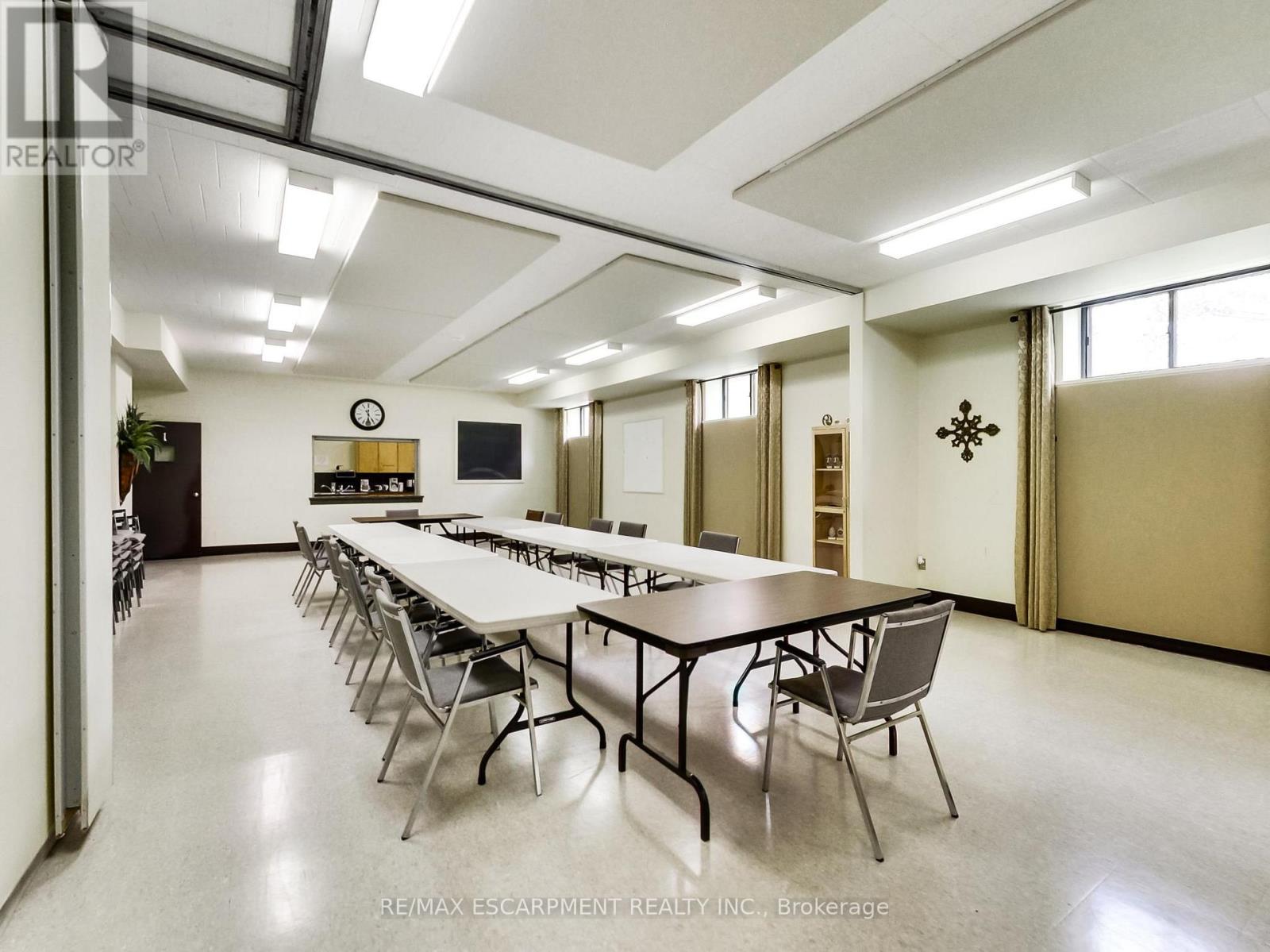 Full - 1225 Dundas Street, Burlington, Ontario  L7P 0S9 - Photo 24 - W13213822