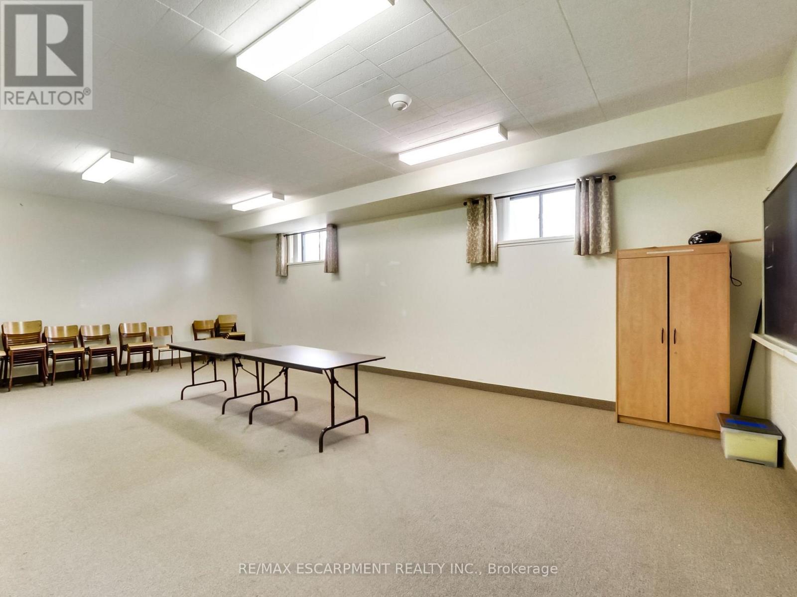 Full - 1225 Dundas Street, Burlington, Ontario  L7P 0S9 - Photo 34 - W13213822