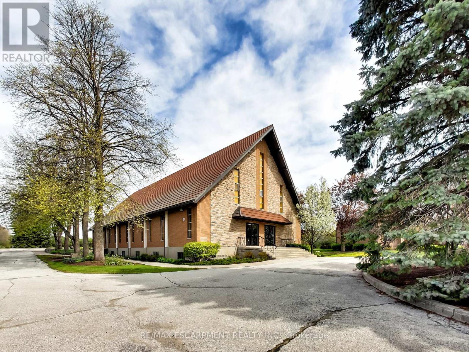 Full - 1225 Dundas Street, Burlington, Ontario  L7P 0S9 - Photo 4 - W13213822