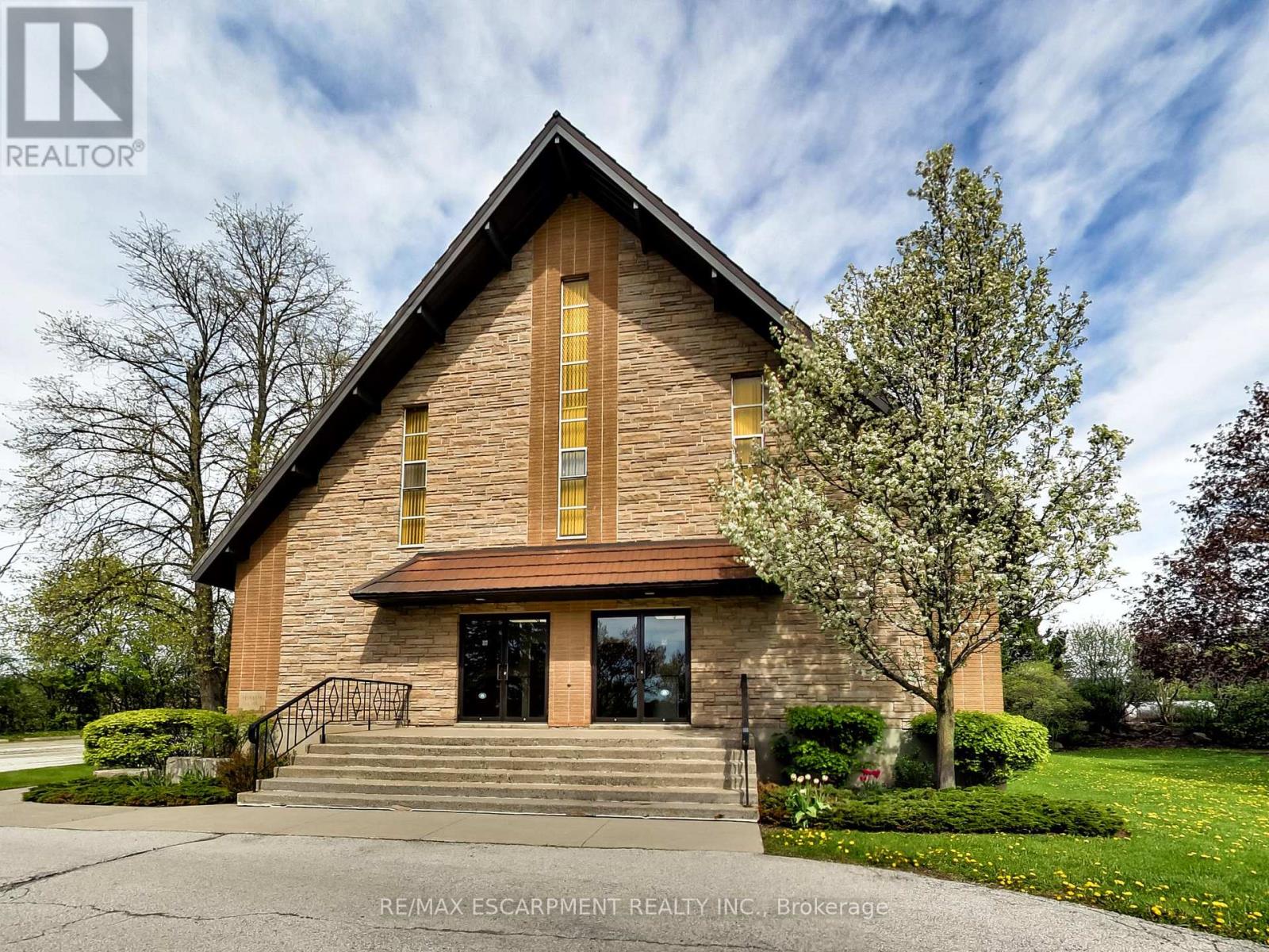 Full - 1225 Dundas Street, Burlington, Ontario  L7P 0S9 - Photo 6 - W13213822