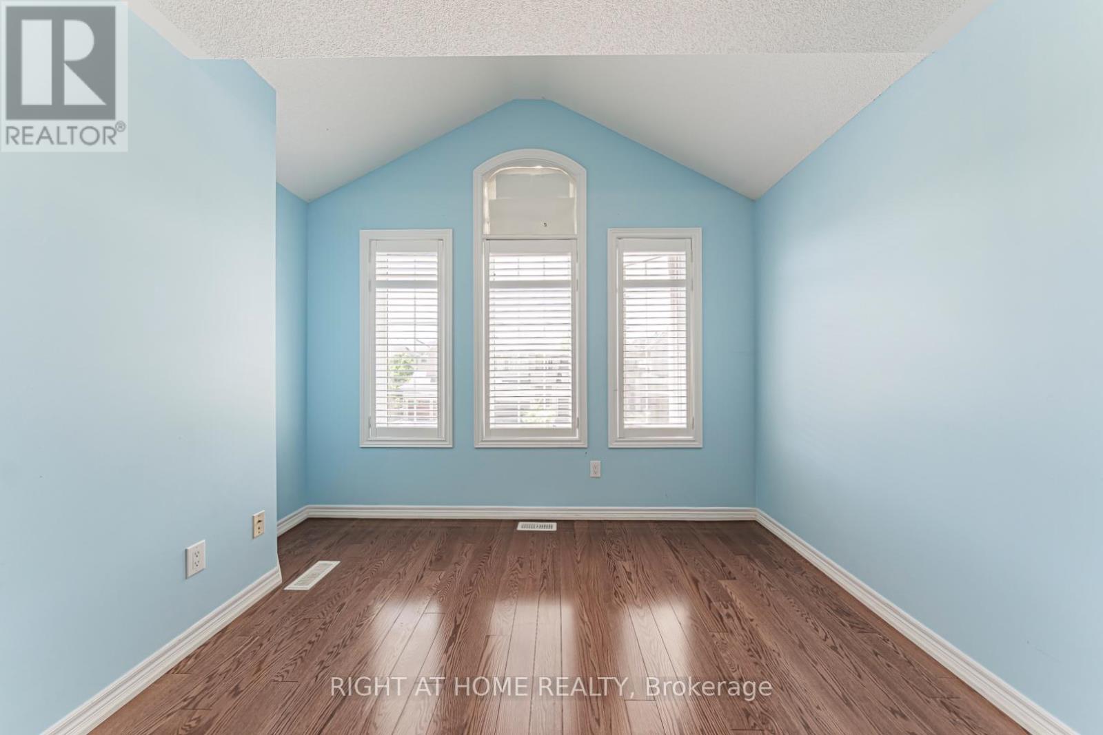 2409 Presquile Drive, Oakville, Ontario  L6H 0A7 - Photo 22 - W13213828