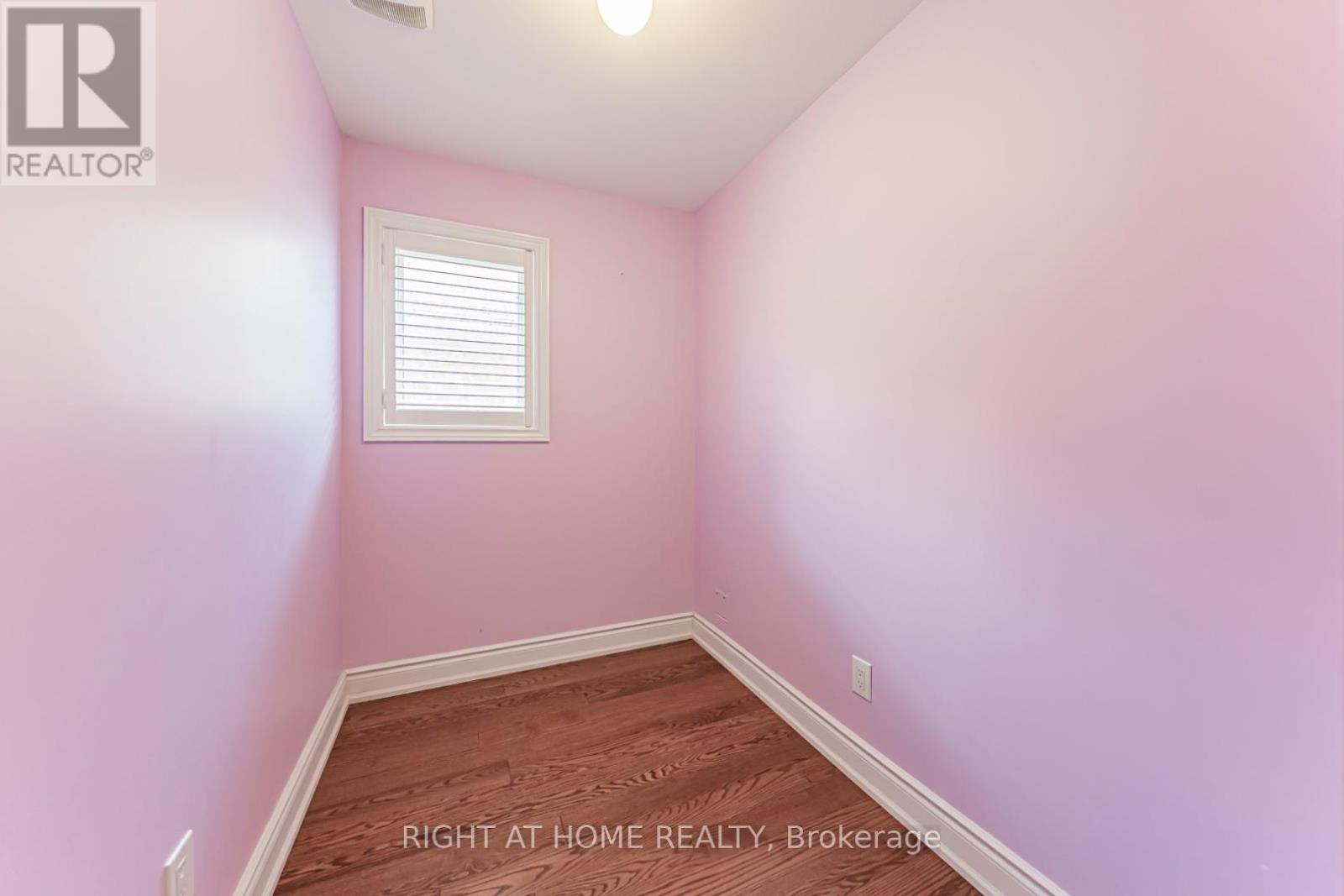 2409 Presquile Drive, Oakville, Ontario  L6H 0A7 - Photo 23 - W13213828