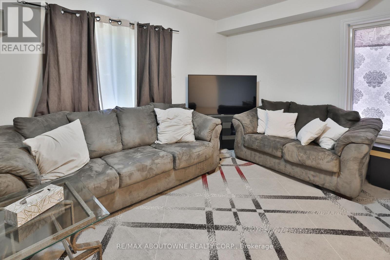 7214 Triumph Lane, Mississauga, Ontario  L5N 0C5 - Photo 28 - W13213840