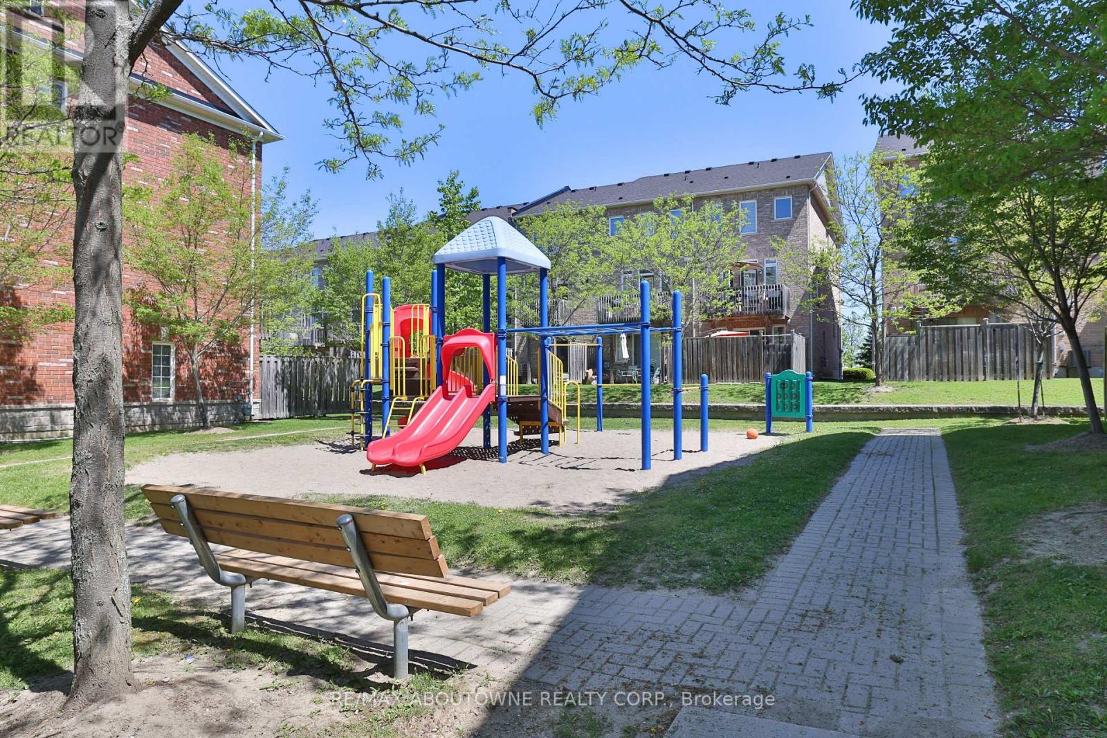 7214 Triumph Lane, Mississauga, Ontario  L5N 0C5 - Photo 29 - W13213840