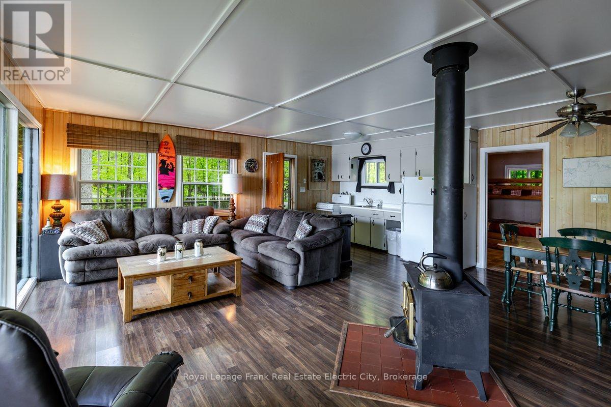 28 Fire Route 96, Trent Lakes, Ontario K0M 1A0 - Photo 10 - X13213902
