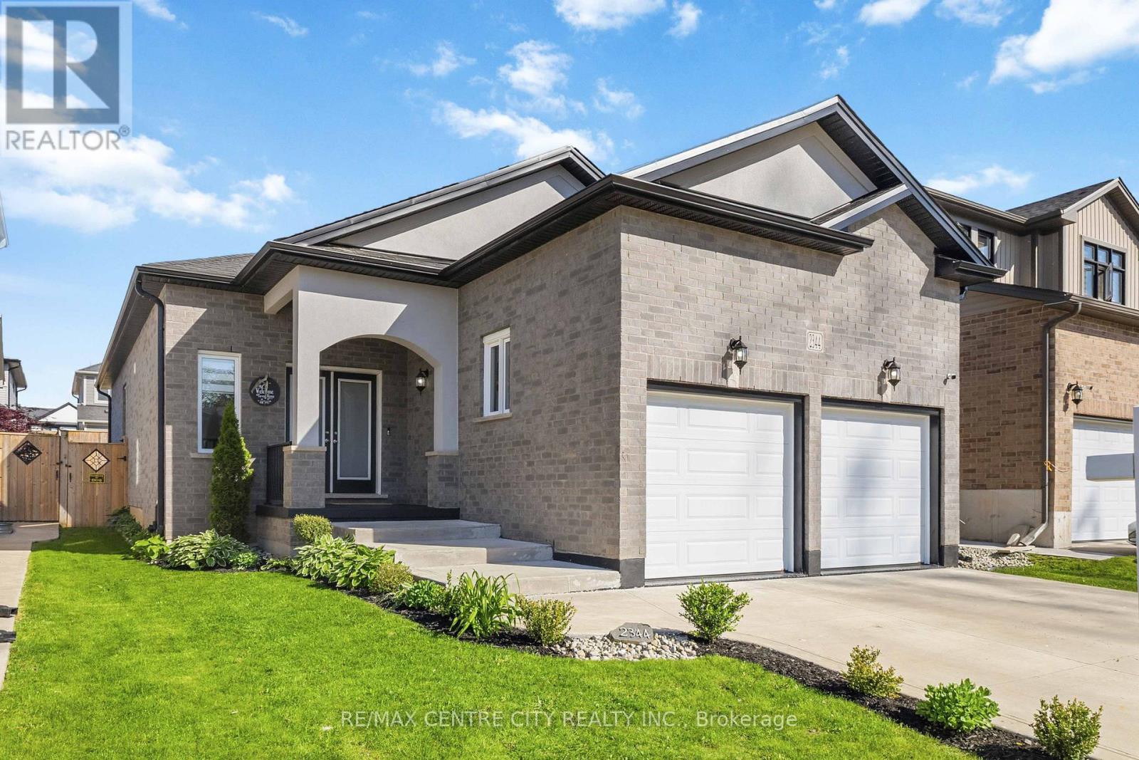 $775,0002344 Constance Avenue, London South, Ontario