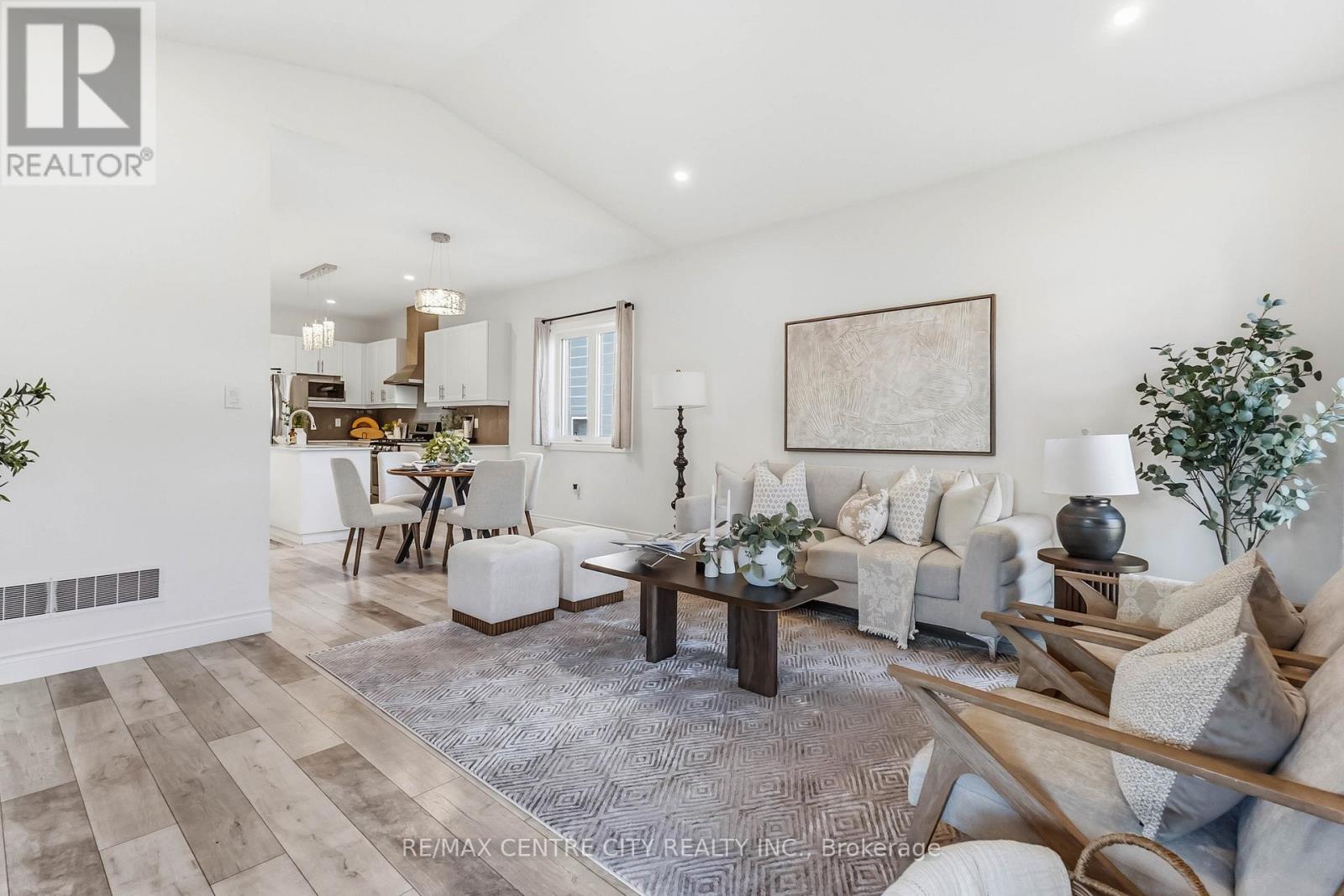 2344 Constance Avenue, London South, Ontario N6M 0G5 - Photo 10 - X13214004