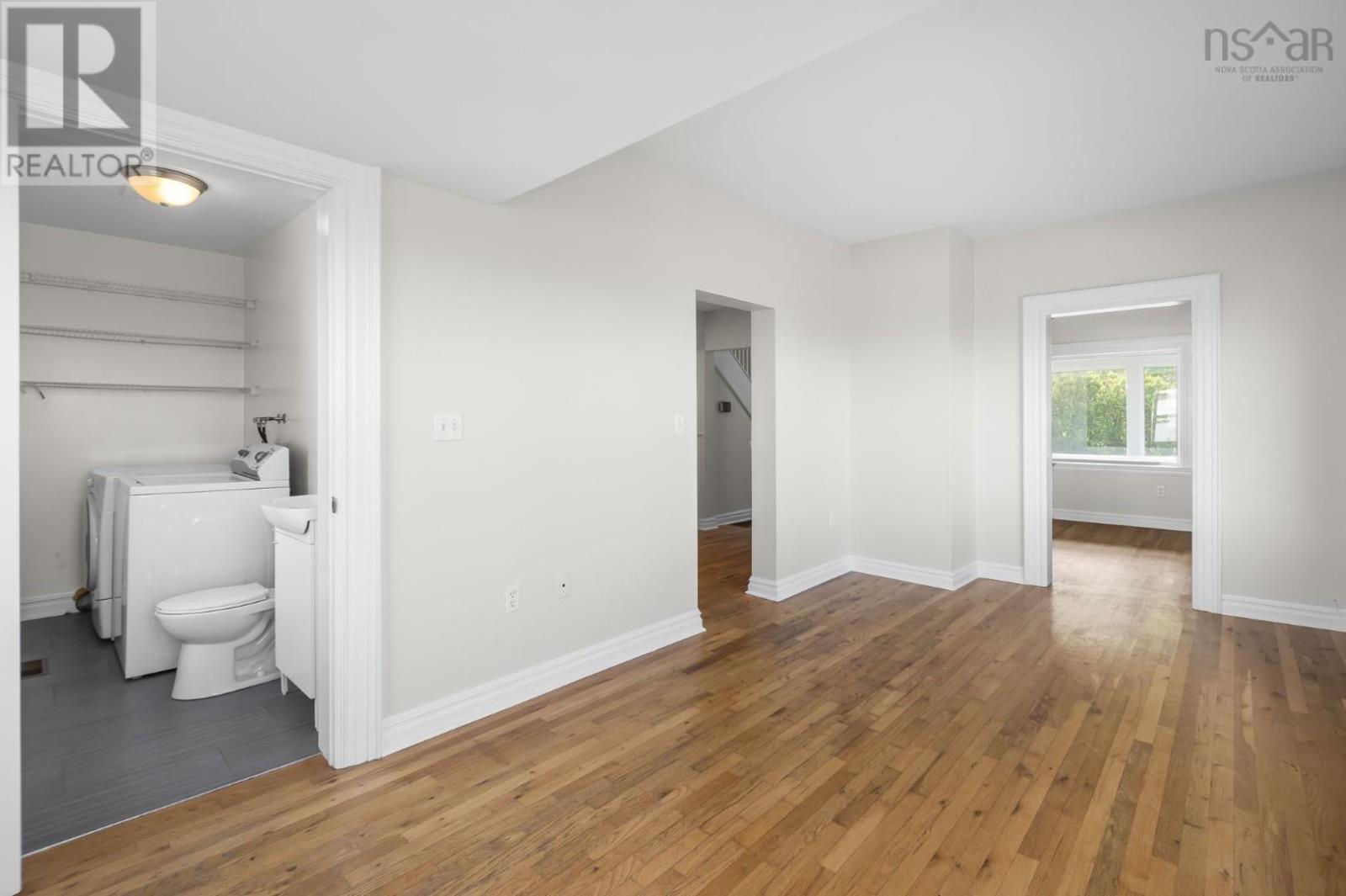 12 Arthur Street, Dartmouth, Nova Scotia B2Y 2L4 - Photo 13 - 202612489