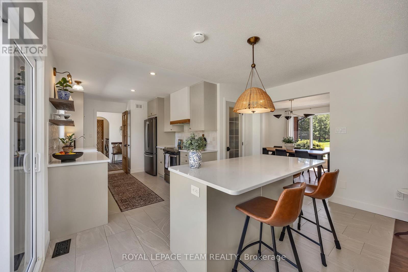 6567 Courtland Grove Crescent, Ottawa, Ontario K4P 1G5 - Photo 15 - X13213972