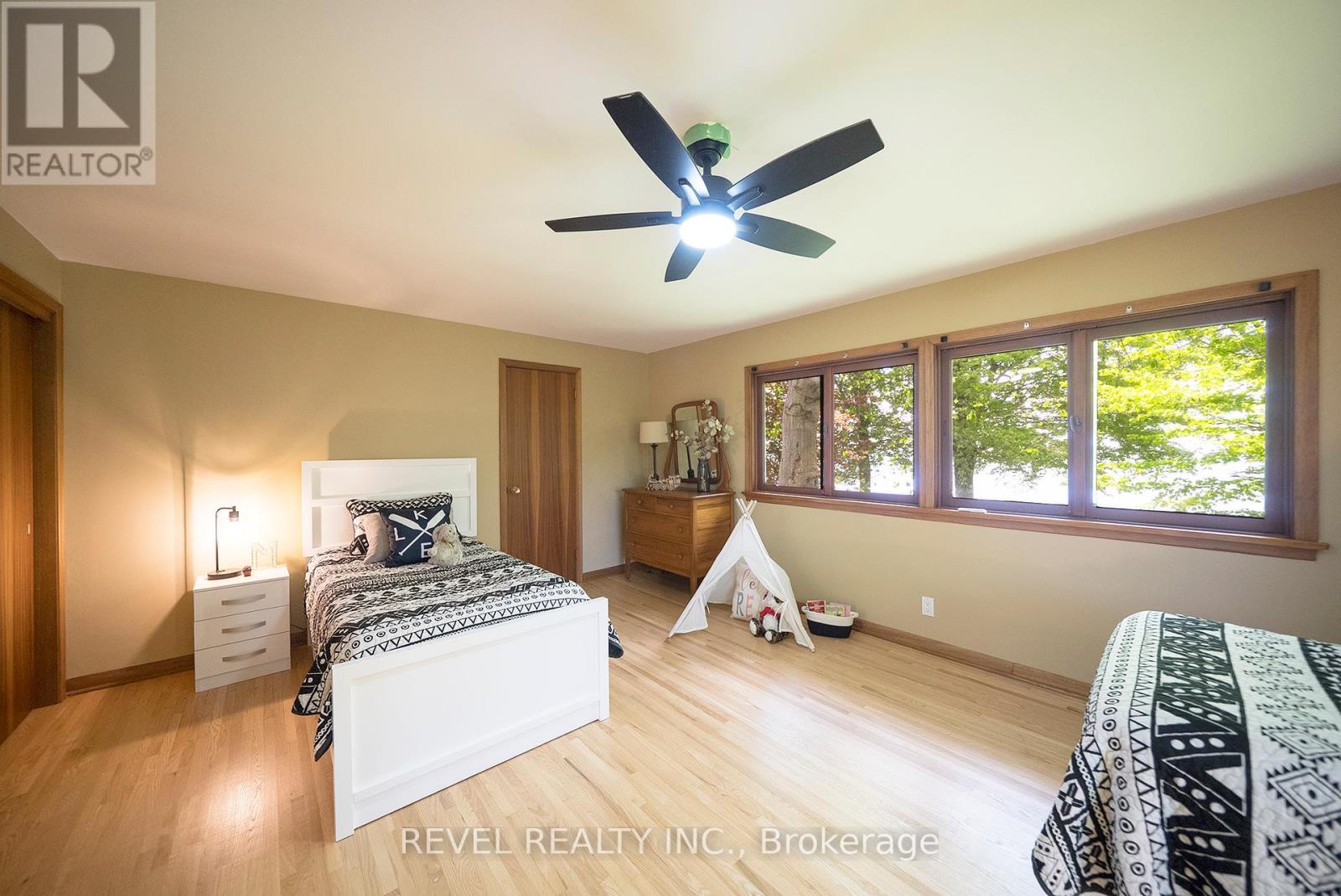 709 Nelson Street W, Norfolk, Ontario  N0A 1N2 - Photo 33 - X13213524