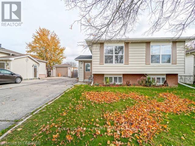 UPPER - 78 BILLINGTON CRESCENT, Hamilton, Ontario