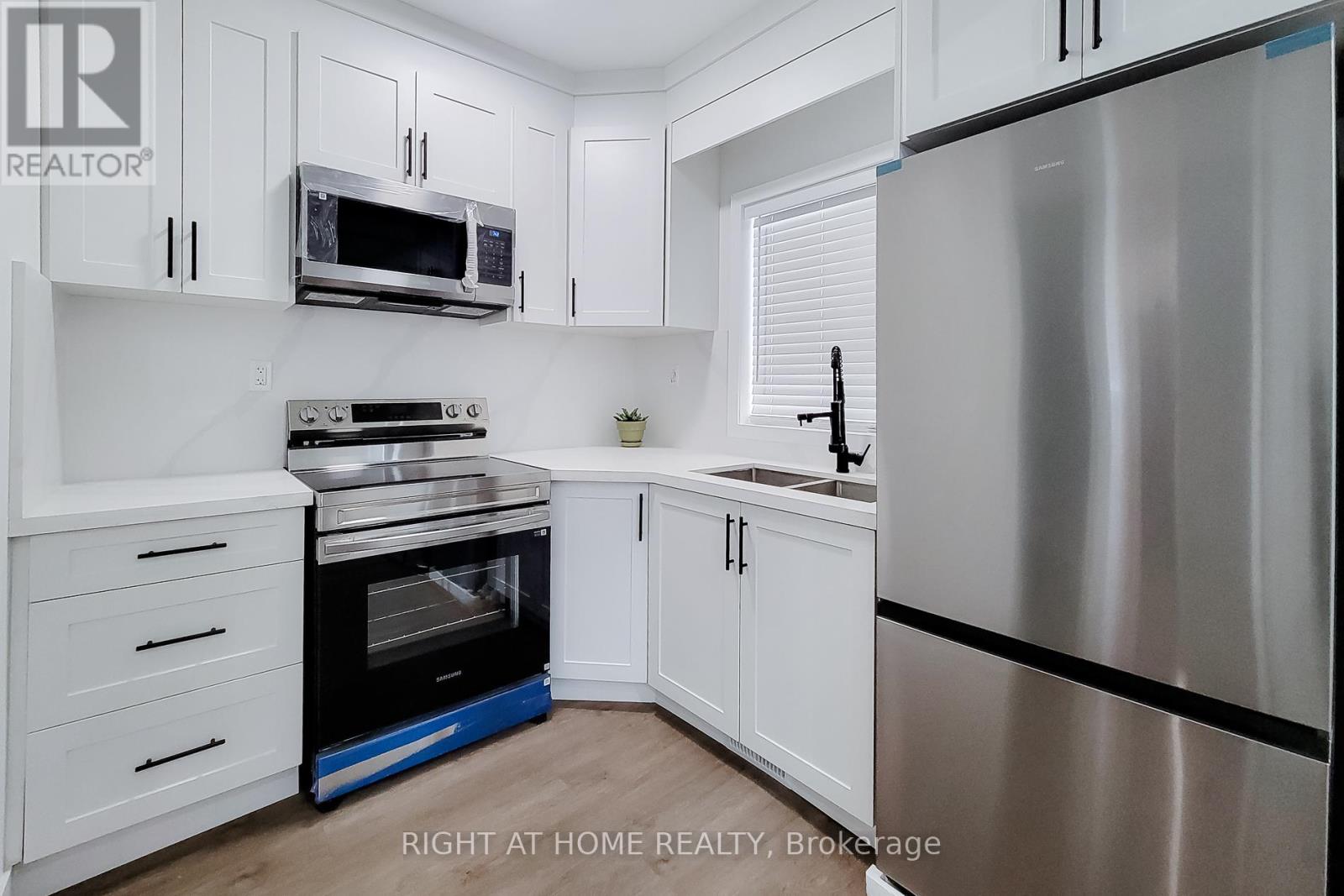 78 Hillyard Street, Hamilton, Ontario  L8L 6B4 - Photo 25 - X13213692