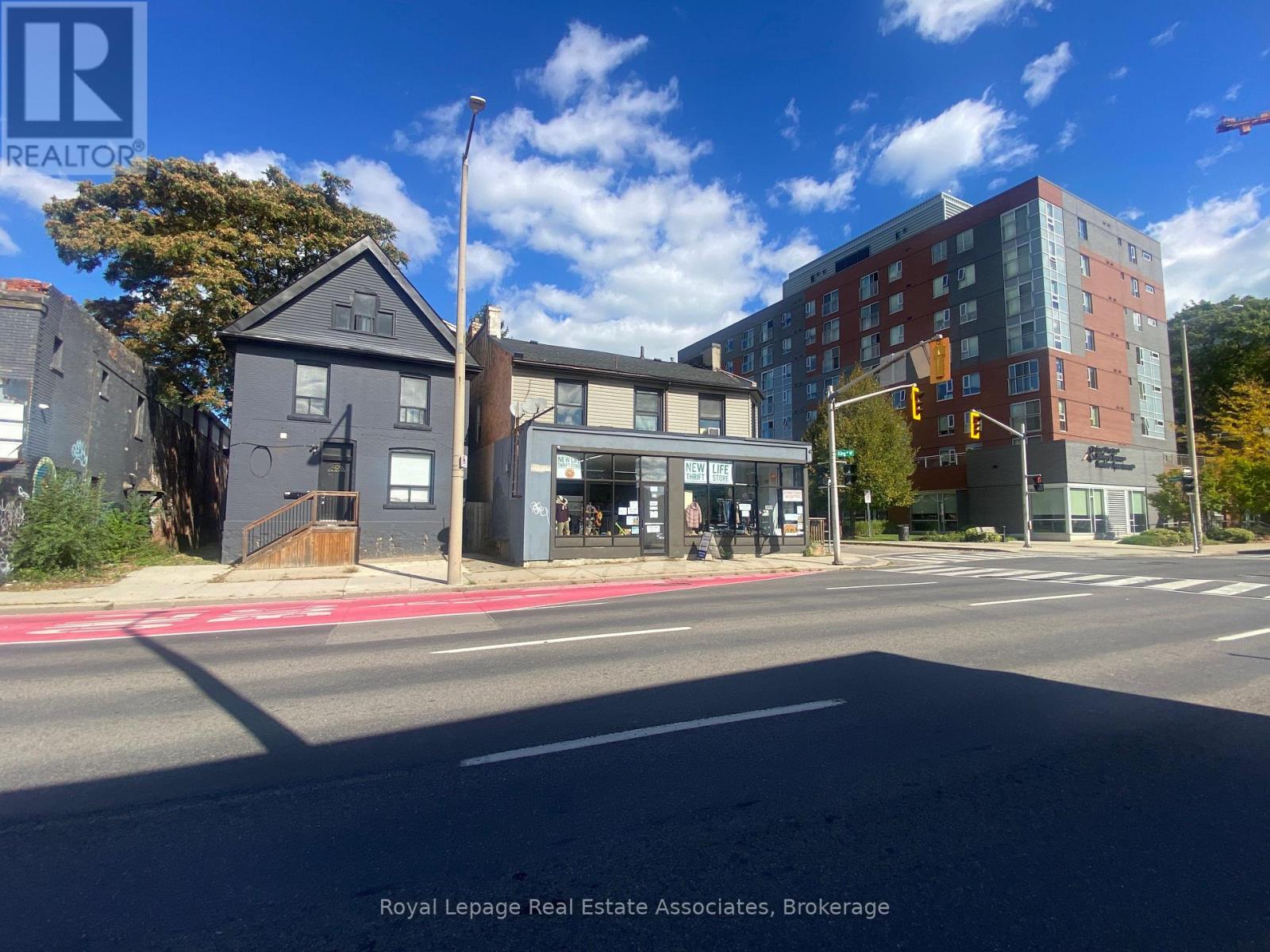 428 King Street W, Hamilton, Ontario  L8P 1B7 - Photo 4 - X13213772