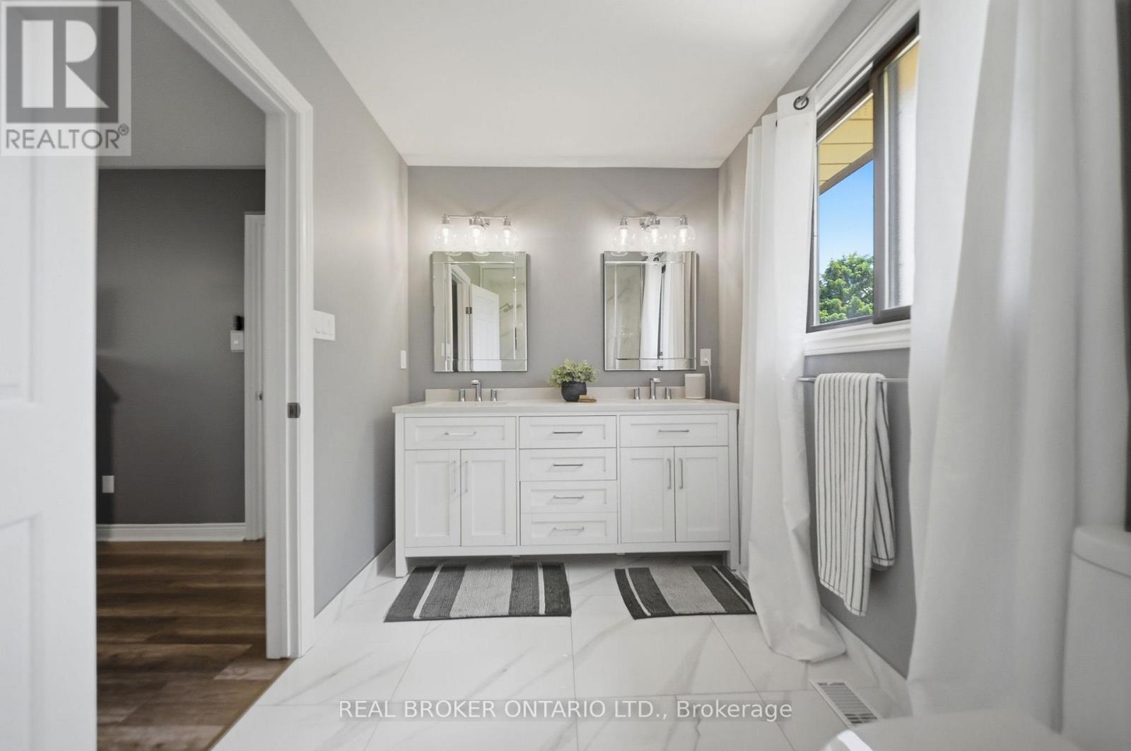 9717 Dickenson Road W, Hamilton, Ontario  L0R 1W0 - Photo 29 - X13213818