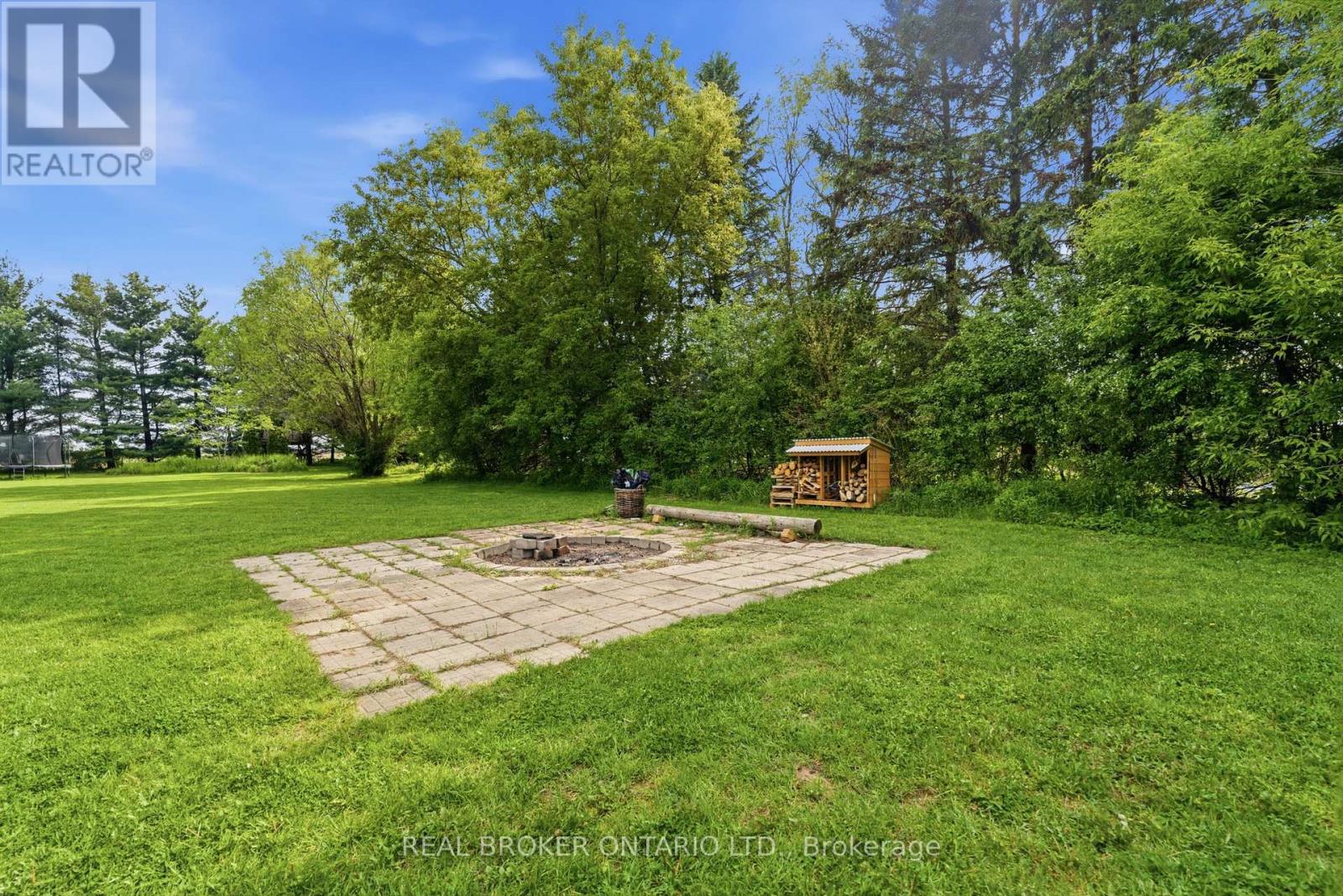 9717 Dickenson Road W, Hamilton, Ontario  L0R 1W0 - Photo 48 - X13213818
