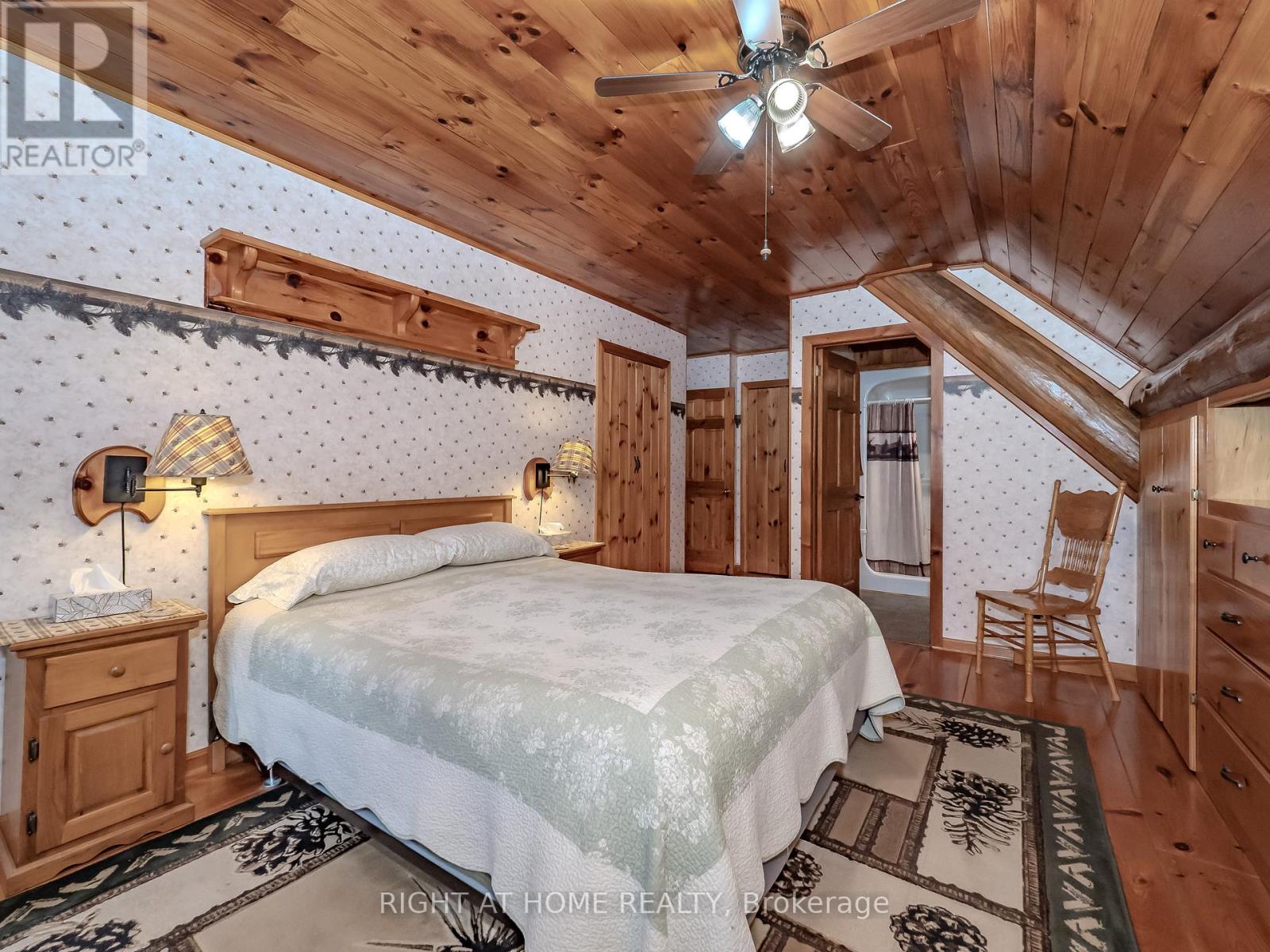 1696 Highway 118 E, Bracebridge, Ontario  P1L 1X1 - Photo 16 - X13213836
