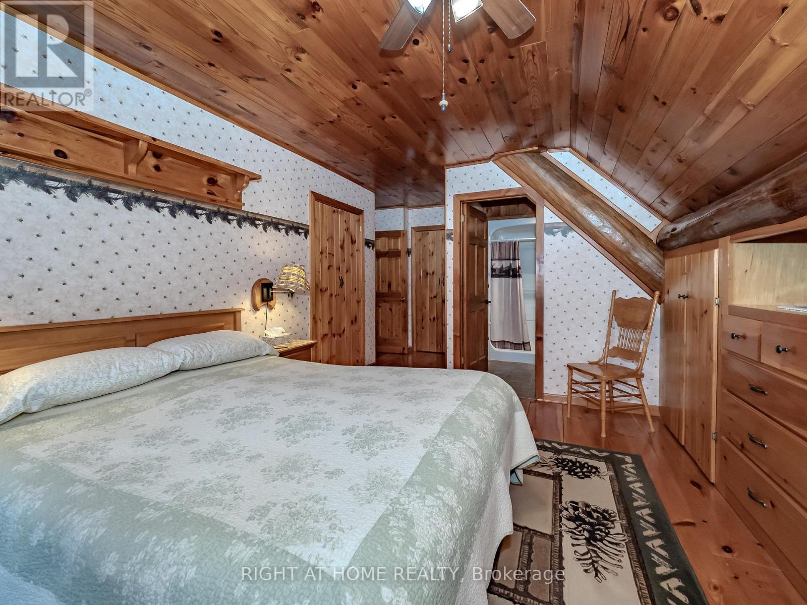 1696 Highway 118 E, Bracebridge, Ontario  P1L 1X1 - Photo 20 - X13213836