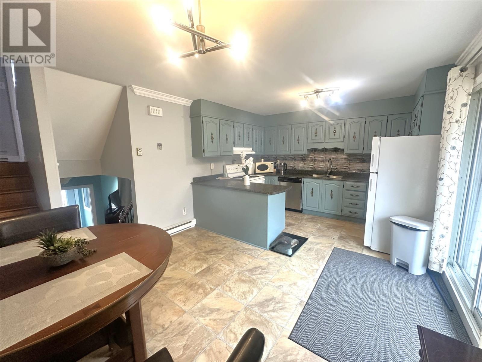 52 Newfoundland Drive, St John's, Newfoundland & Labrador  A1A 3E8 - Photo 12 - 1298228
