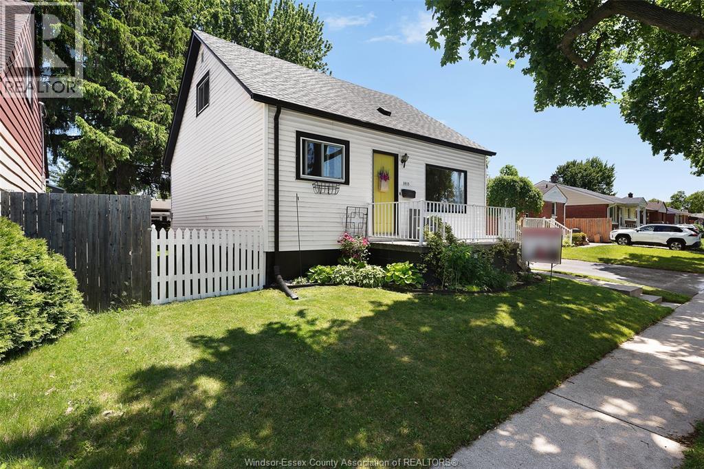 3815 Vaughan Street, Windsor, Ontario  N9C 1Z6 - Photo 2 - 26012526
