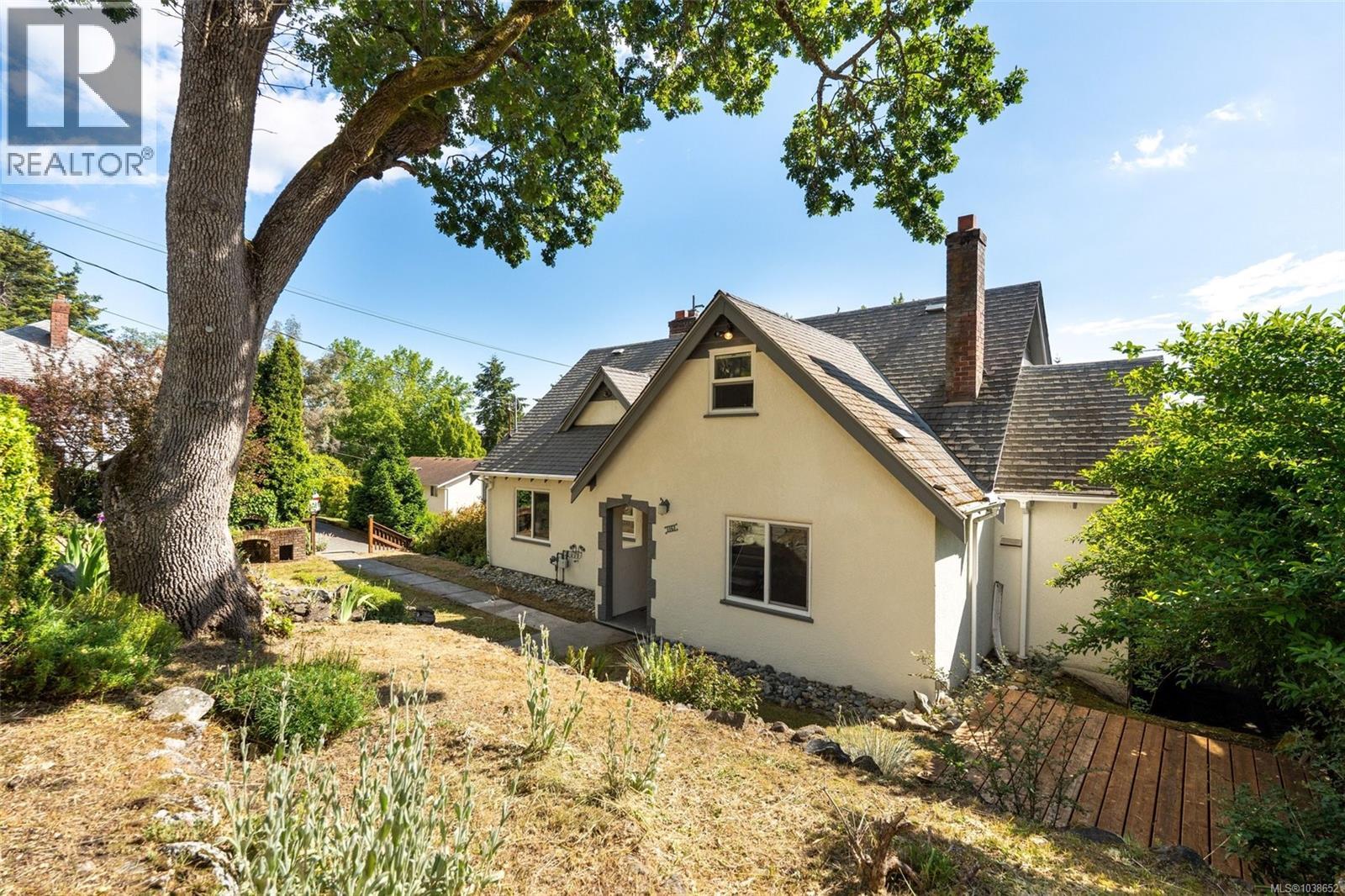 1161 Clovelly Terr, Saanich, British Columbia  V8P 1V7 - Photo 43 - 1038652