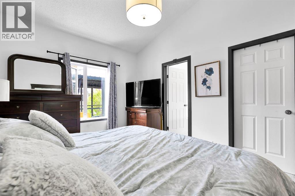 9 Chaparral Villas Se, Calgary, Alberta  T2X 3N2 - Photo 17 - A2314800