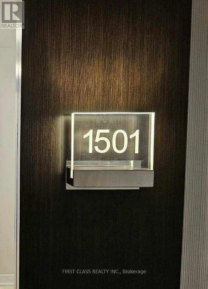 1501 - 2221 YONGE STREET, Toronto, Ontario