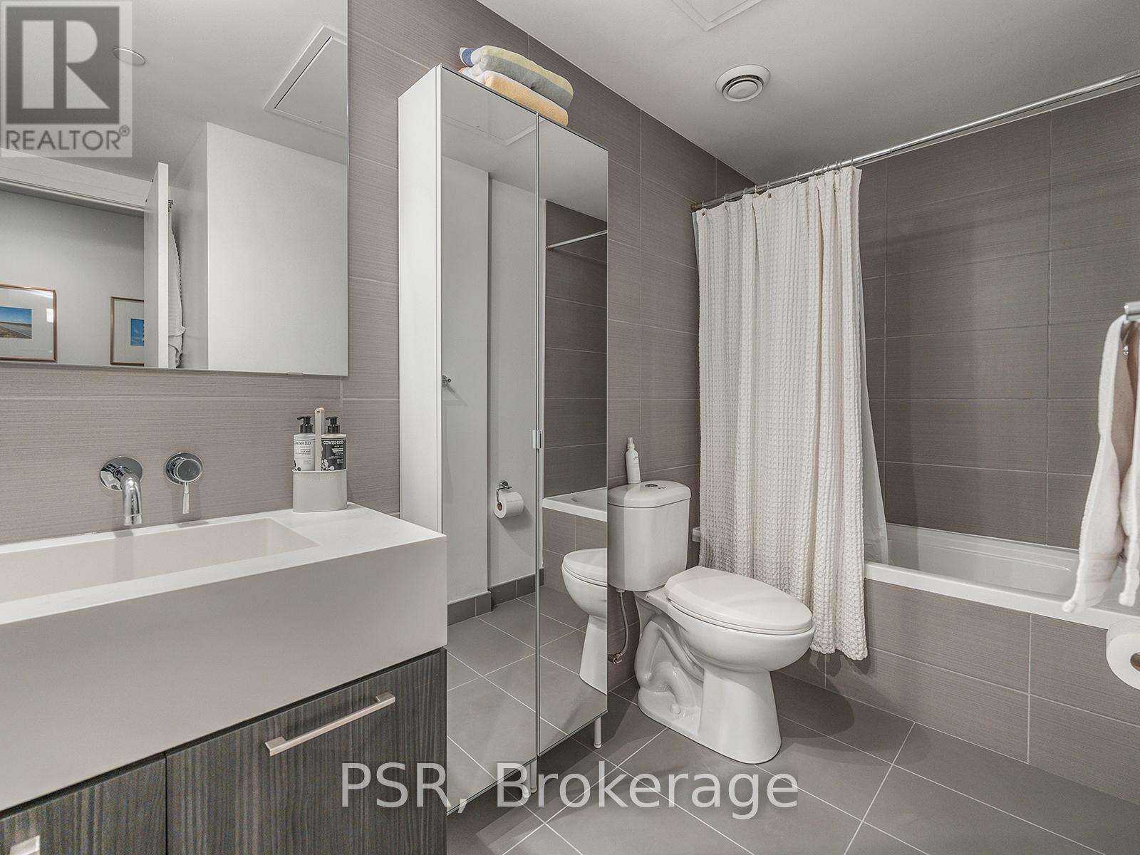 203 - 560 King Street W, Toronto, Ontario  M5V 0L5 - Photo 28 - C13213938