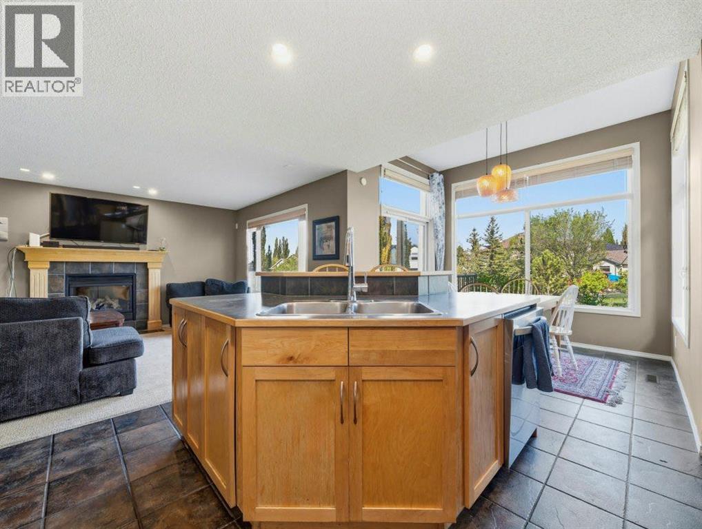 23 Tuscany Ravine View NW, Calgary, Alberta  T3L 2T1 - Photo 6 - A2316054