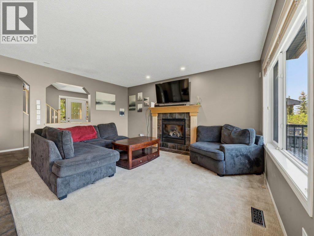 23 Tuscany Ravine View NW, Calgary, Alberta  T3L 2T1 - Photo 11 - A2316054