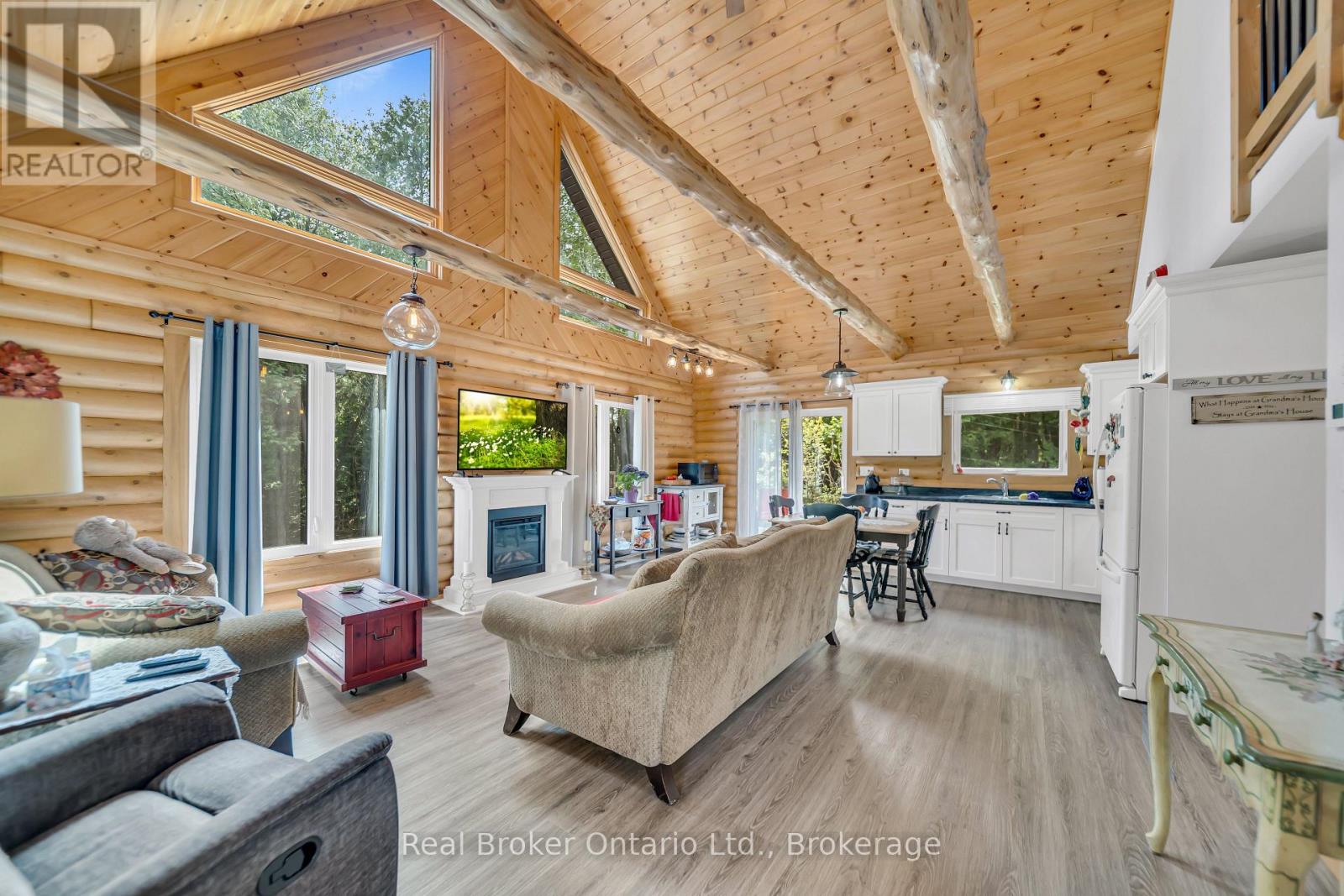 595 Stokes Bay Road, Northern Bruce Peninsula, Ontario N0H 1W0 - Photo 12 - X13213862