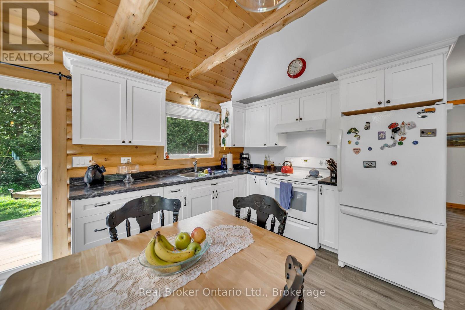 595 Stokes Bay Road, Northern Bruce Peninsula, Ontario N0H 1W0 - Photo 16 - X13213862