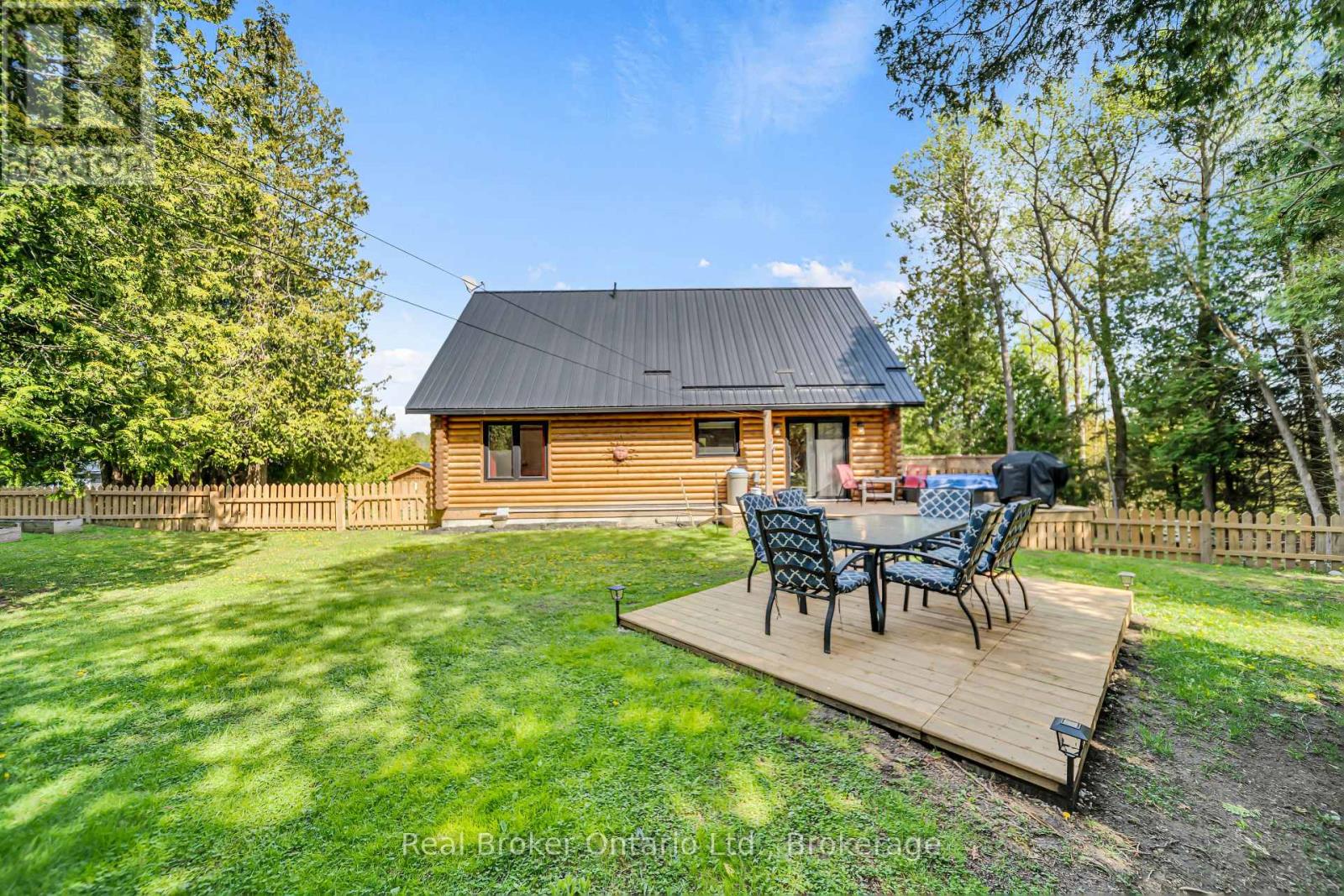 595 Stokes Bay Road, Northern Bruce Peninsula, Ontario N0H 1W0 - Photo 36 - X13213862