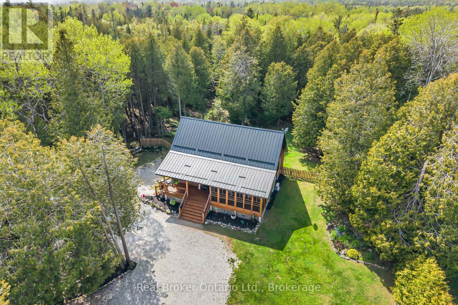 595 Stokes Bay Road, Northern Bruce Peninsula, Ontario N0H 1W0 - Photo 4 - X13213862