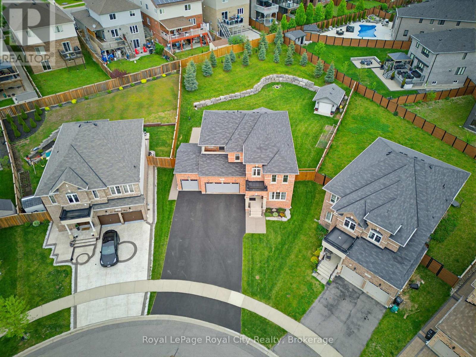 31 Wetland Way, Kitchener, Ontario  N2P 2Y8 - Photo 3 - X13213984