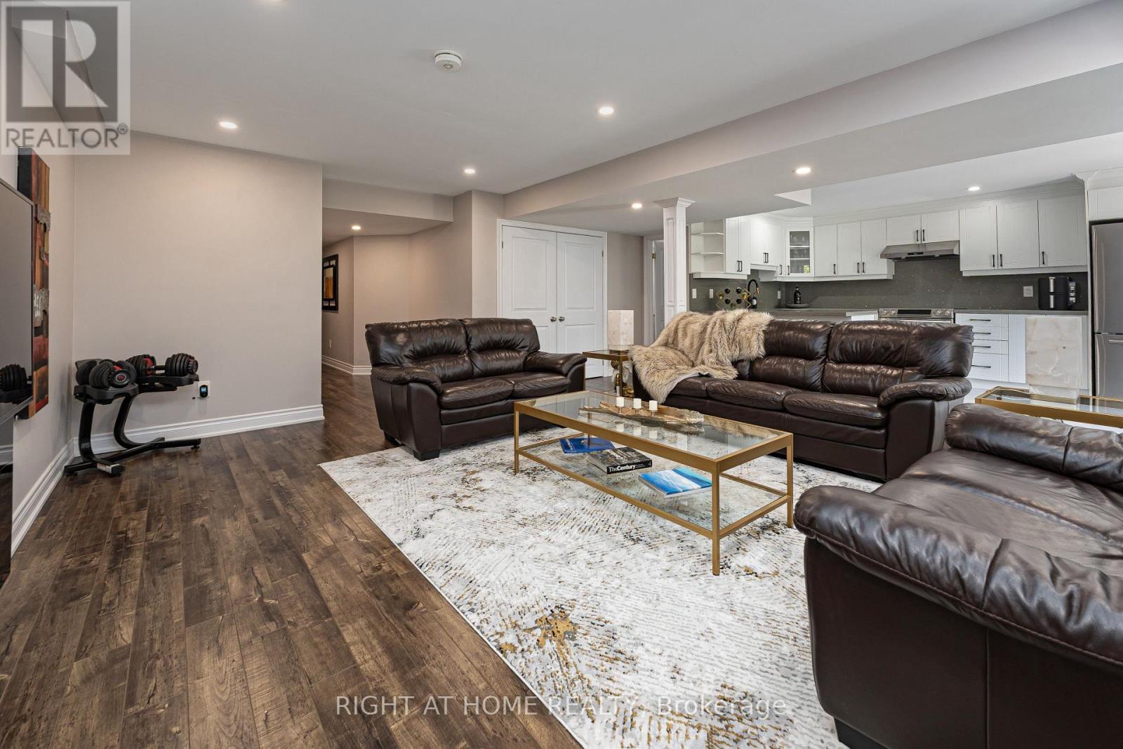 1056 Foxtail Crescent, Pickering, Ontario  L1X 0E7 - Photo 32 - E13213846