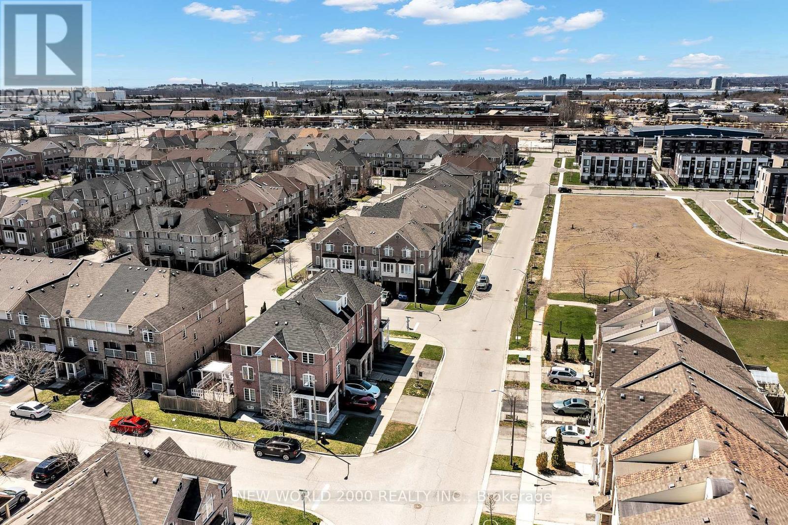 27 STONEWOOD STREET, Ajax, Ontario
