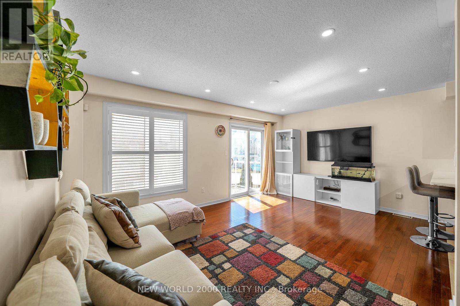 27 Stonewood Street, Ajax, Ontario  L1S 0B3 - Photo 7 - E13213886