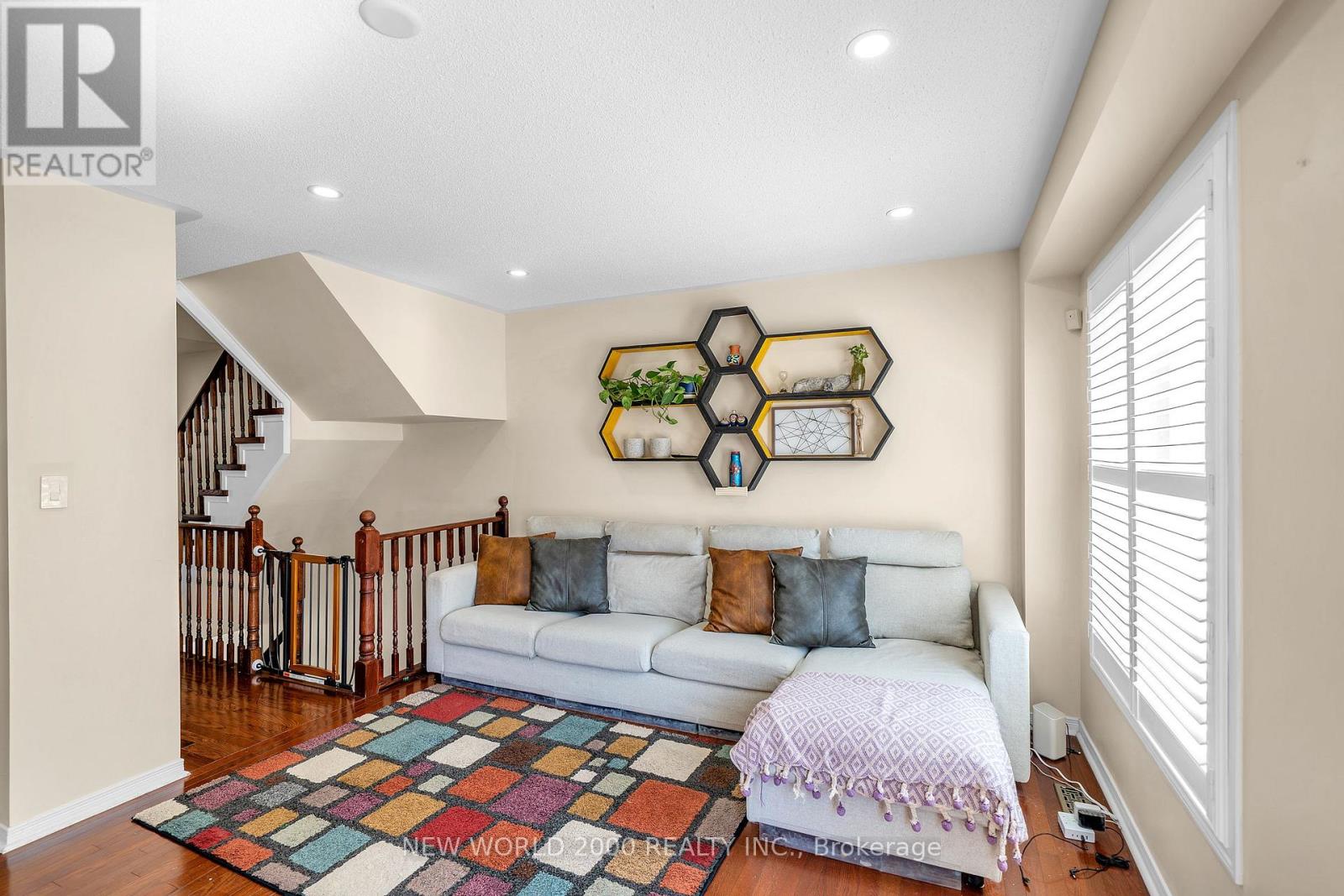 27 Stonewood Street, Ajax, Ontario  L1S 0B3 - Photo 8 - E13213886