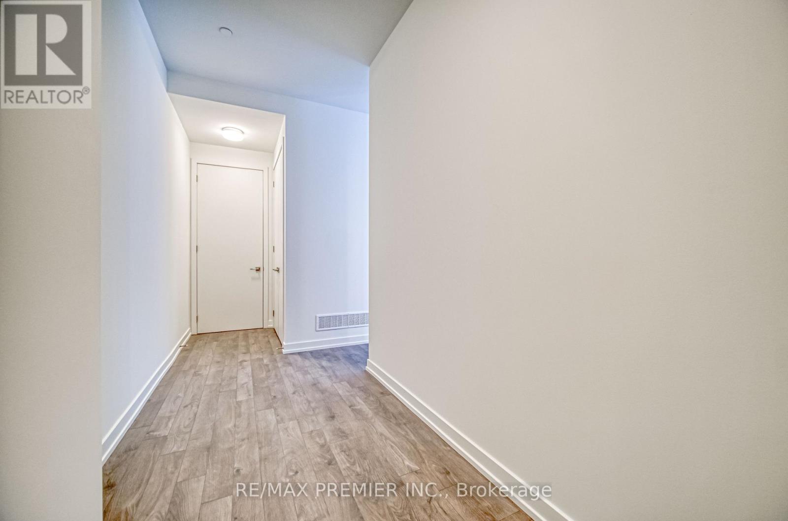 G-106 - 10 Walder Lane, Richmond Hill, Ontario  L4S 0P6 - Photo 3 - N13213856