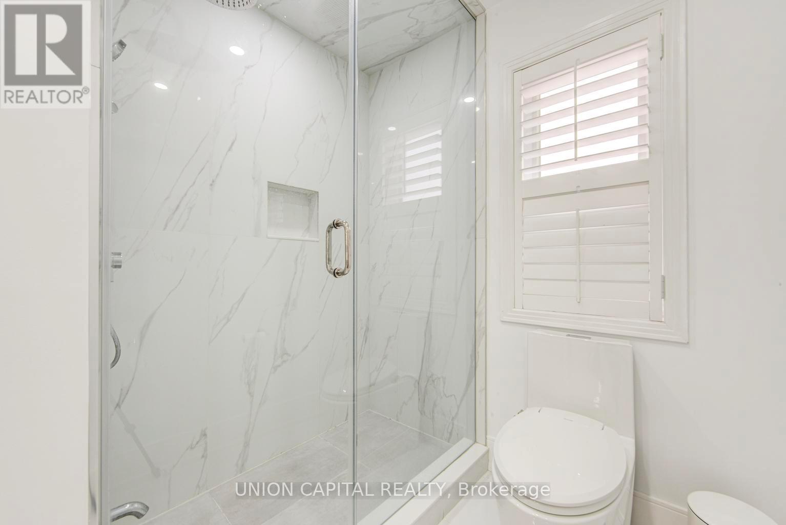 69 Southbrook Crescent, Markham, Ontario  L6C 2H6 - Photo 37 - N13213872