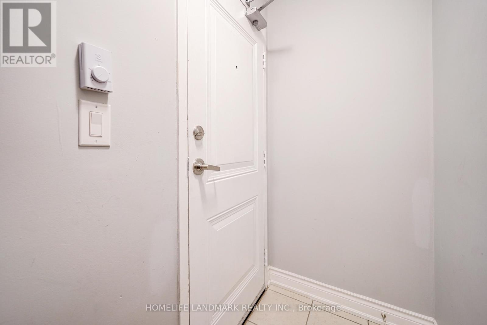2213 - 10 Westmeath Lane N, Markham, Ontario  L6B 1N5 - Photo 6 - N13213910