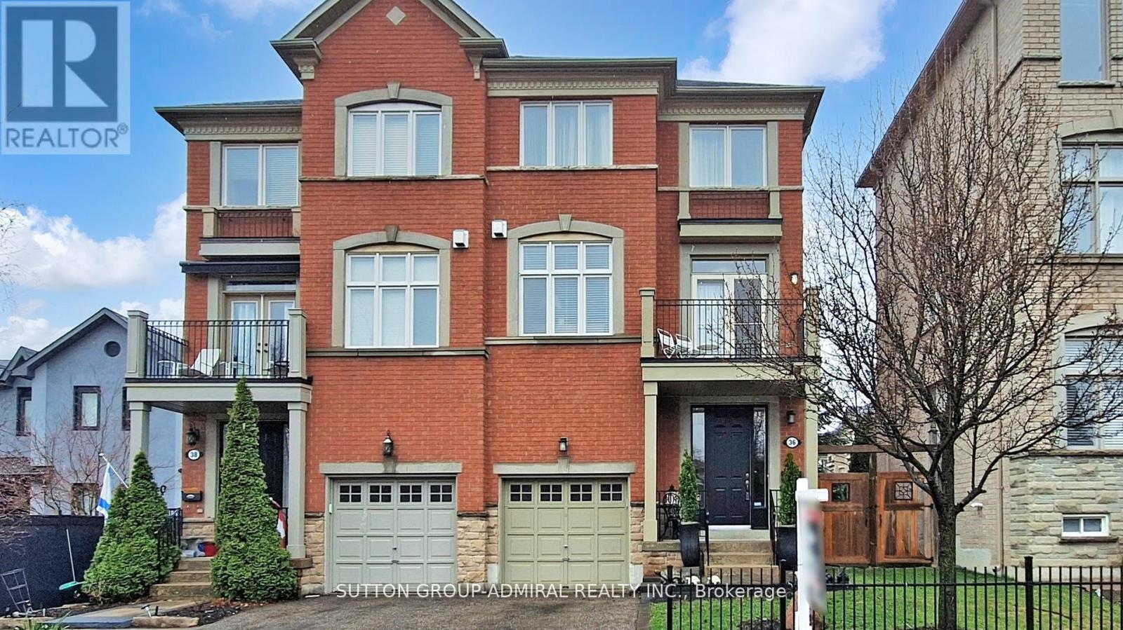 36 HELEN STREET, Vaughan, Ontario