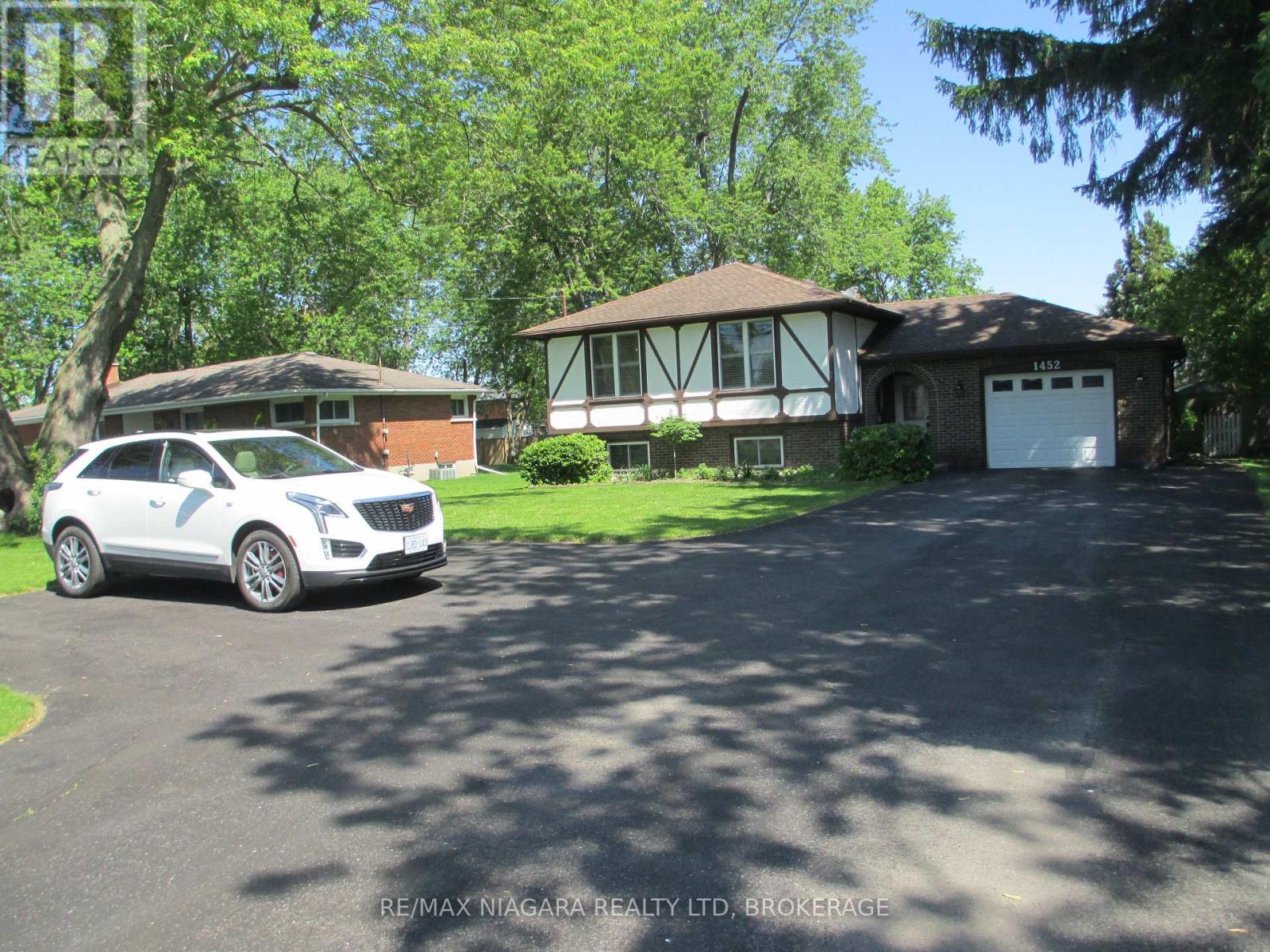 1452 Garrison Road, Fort Erie, Ontario  L2A 1P6 - Photo 2 - X13178654