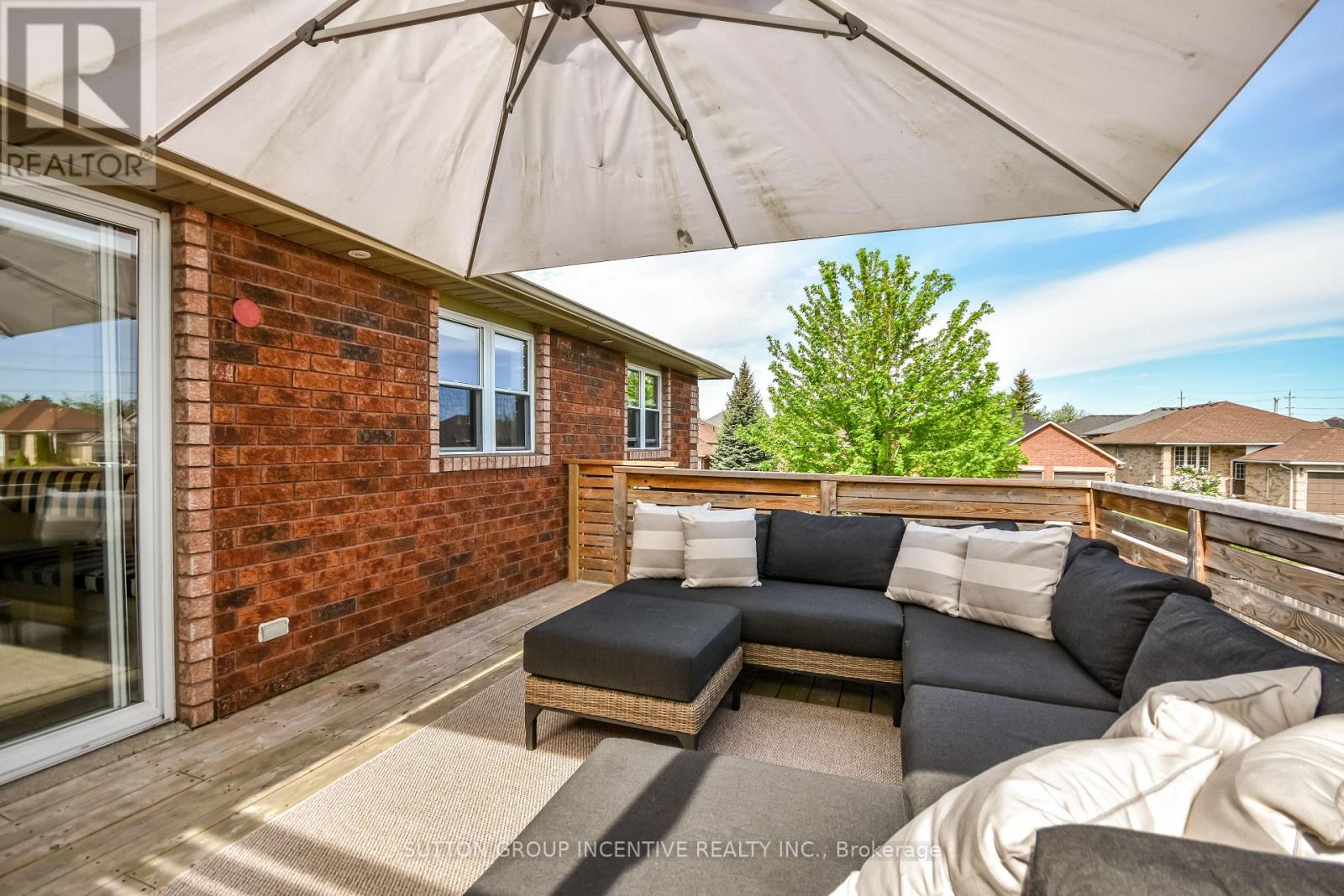 2 Hewitt Place, Barrie, Ontario  L4M 7B4 - Photo 35 - S13213900