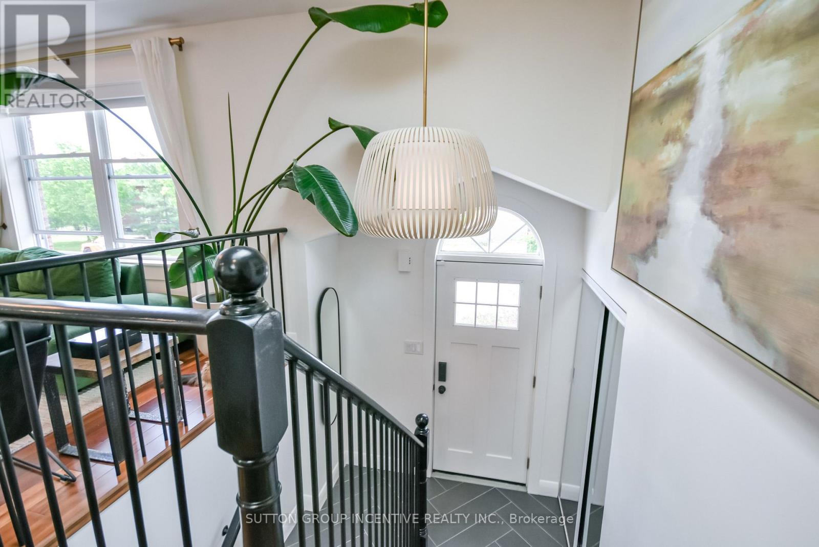 2 Hewitt Place, Barrie, Ontario  L4M 7B4 - Photo 6 - S13213900
